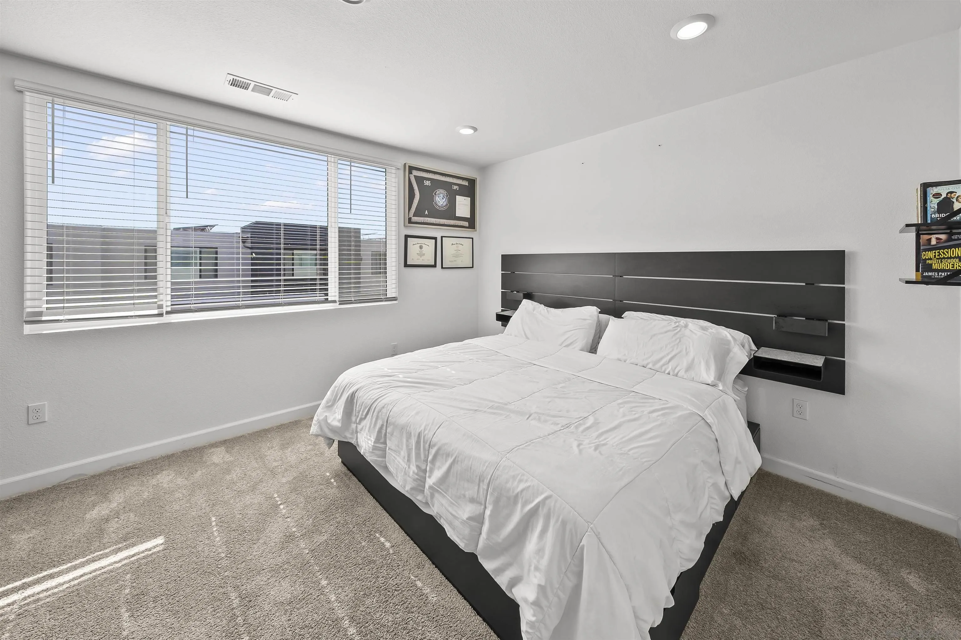 Photo #8: 260017245 Listing: Photo #8