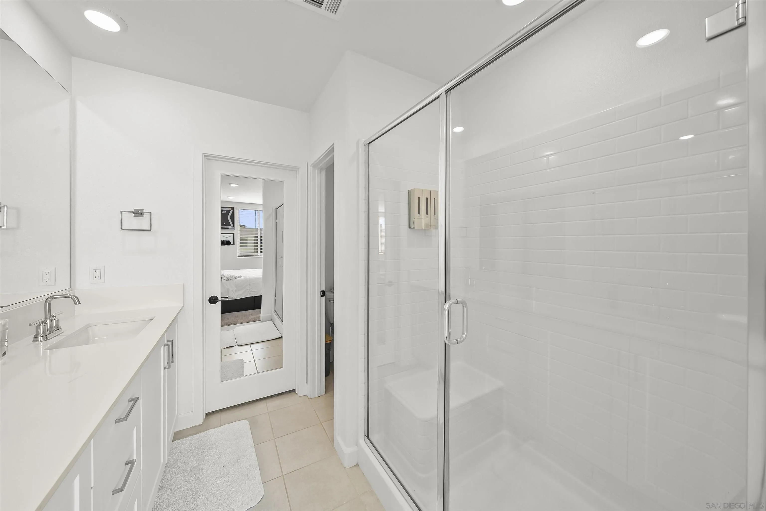 Photo #11: 260017245 Listing: Photo #11