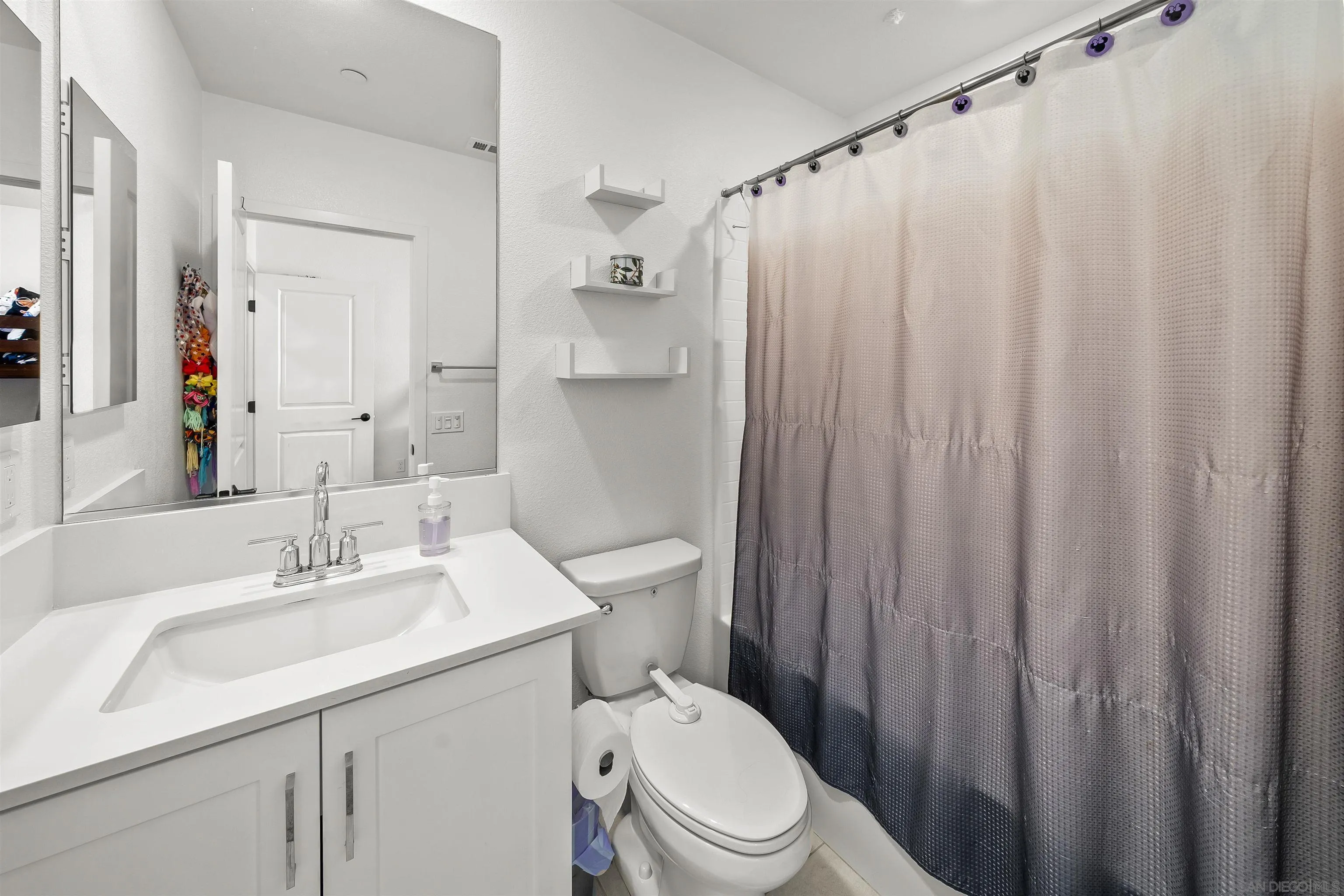 Photo #15: 260017245 Listing: Photo #15