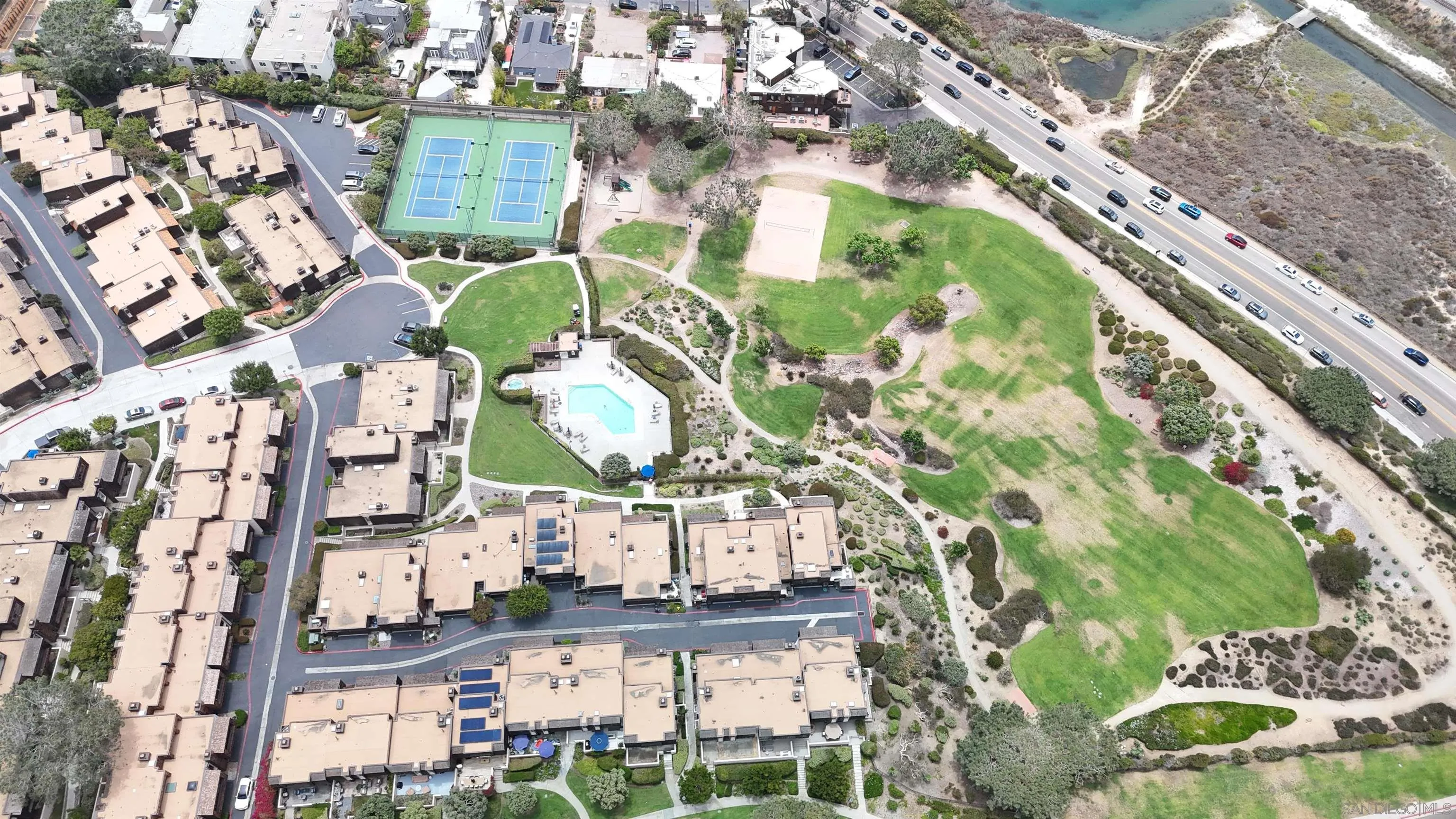Photo #39: 260017249 Listing: Photo #39