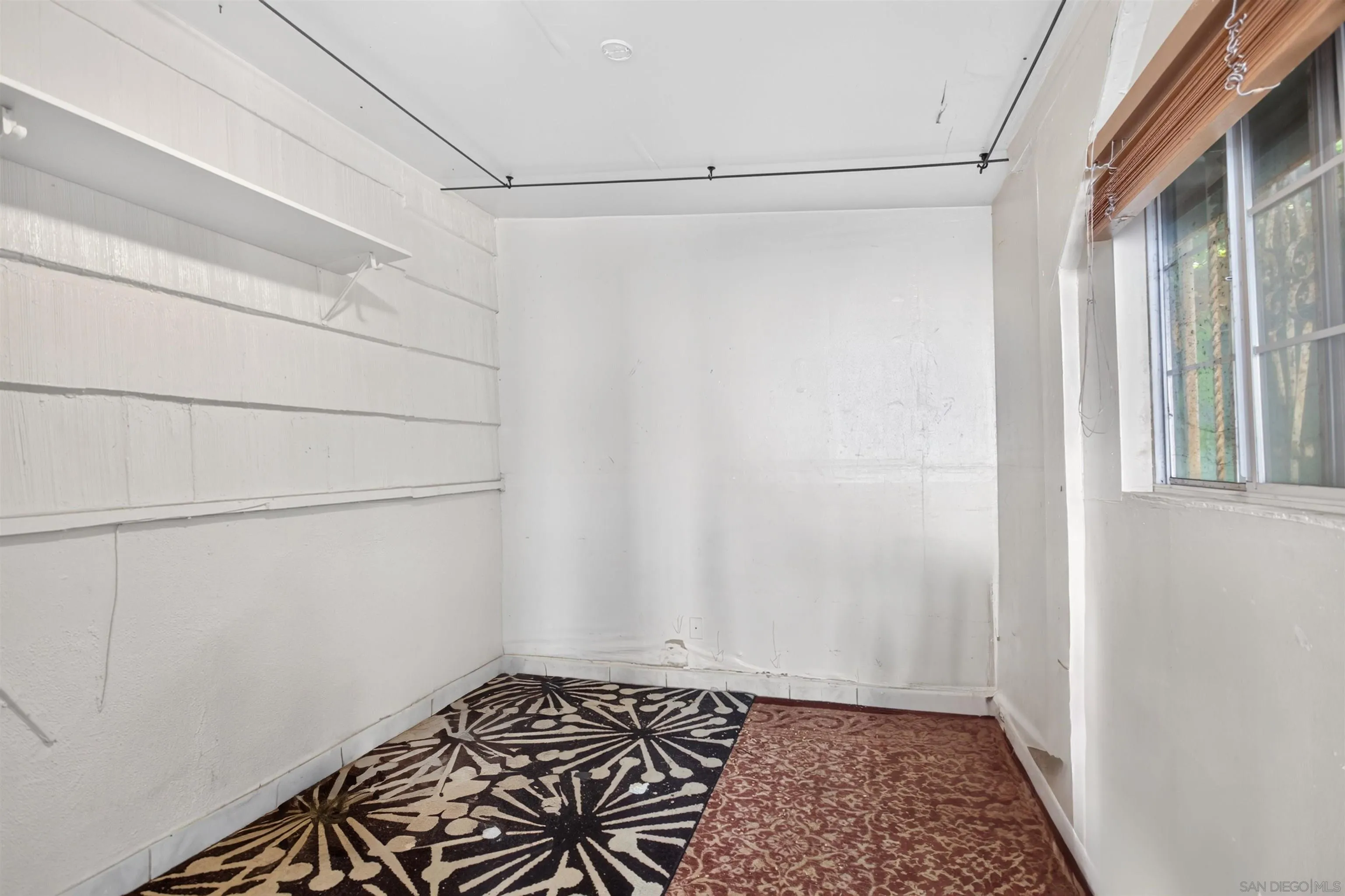 https://cdn.realtyfeed.com/cdn/127/260017253/707356e0f9b6669f6d5ab82f17f5f6e5.webp