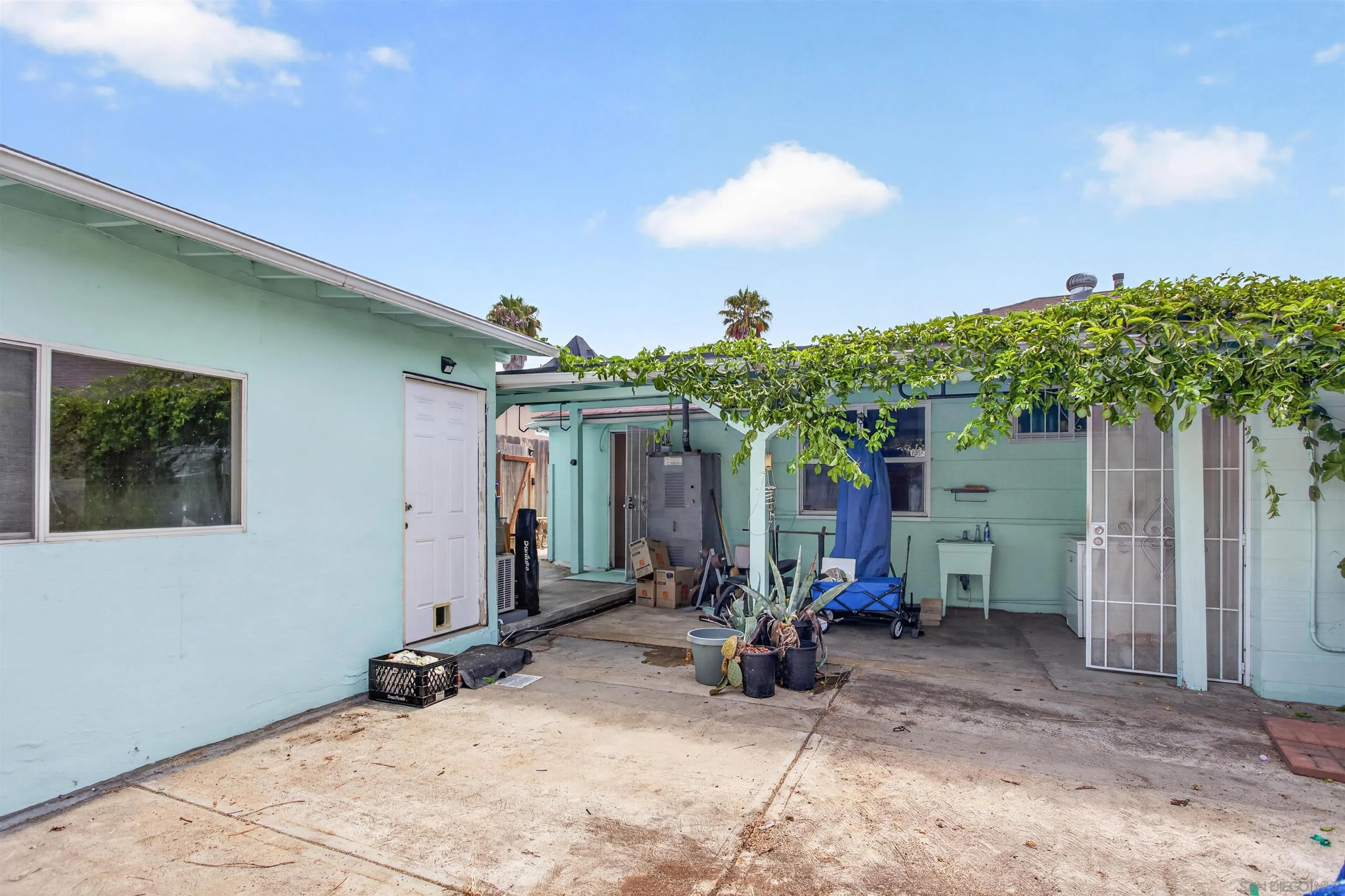 https://cdn.realtyfeed.com/cdn/127/260017253/7bdd02c87081e71e022917fe2a6d49f9.webp