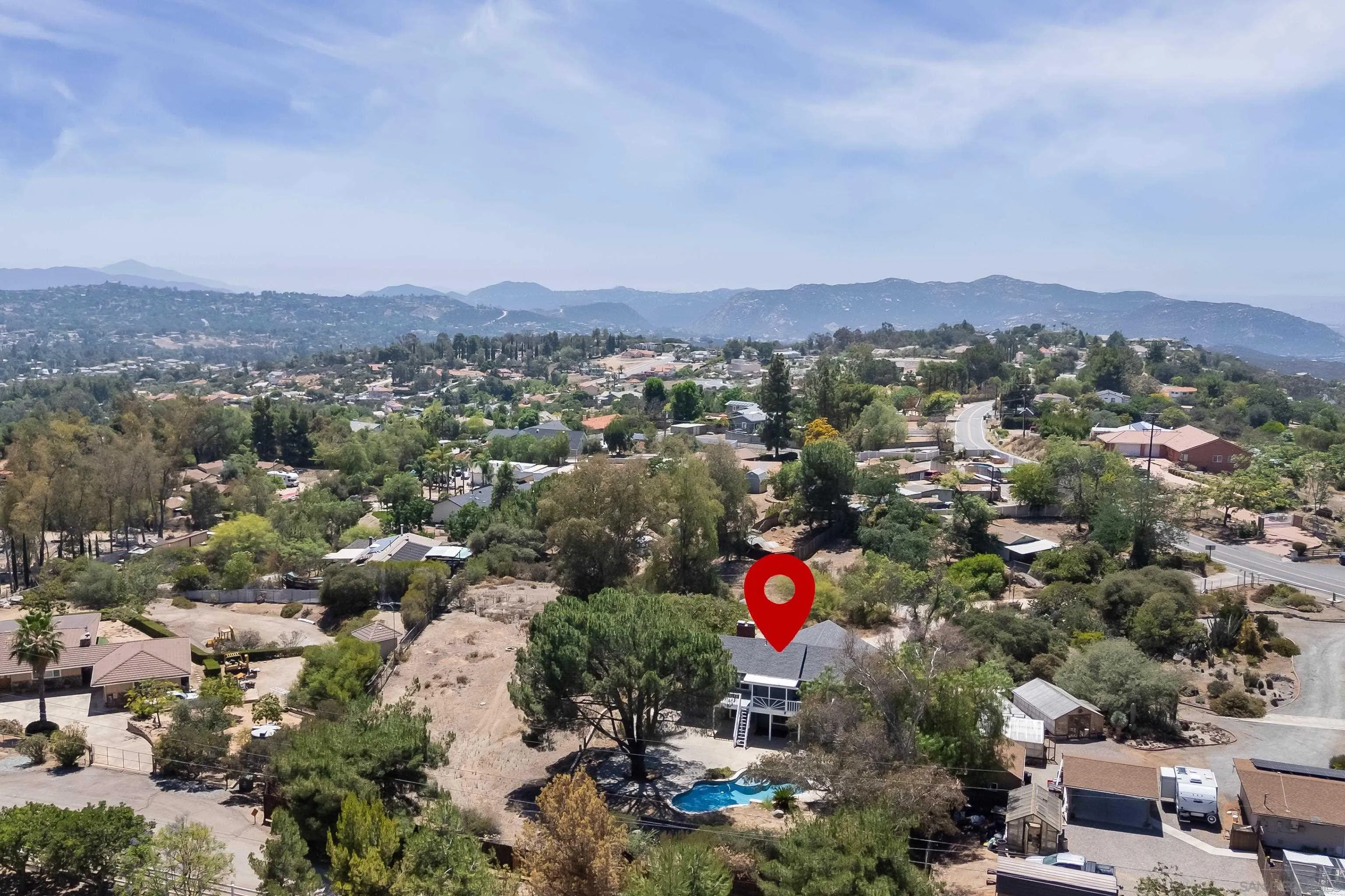 https://cdn.realtyfeed.com/cdn/127/260017257/530734fab921ea162a9a1d4a012d8ea3.webp