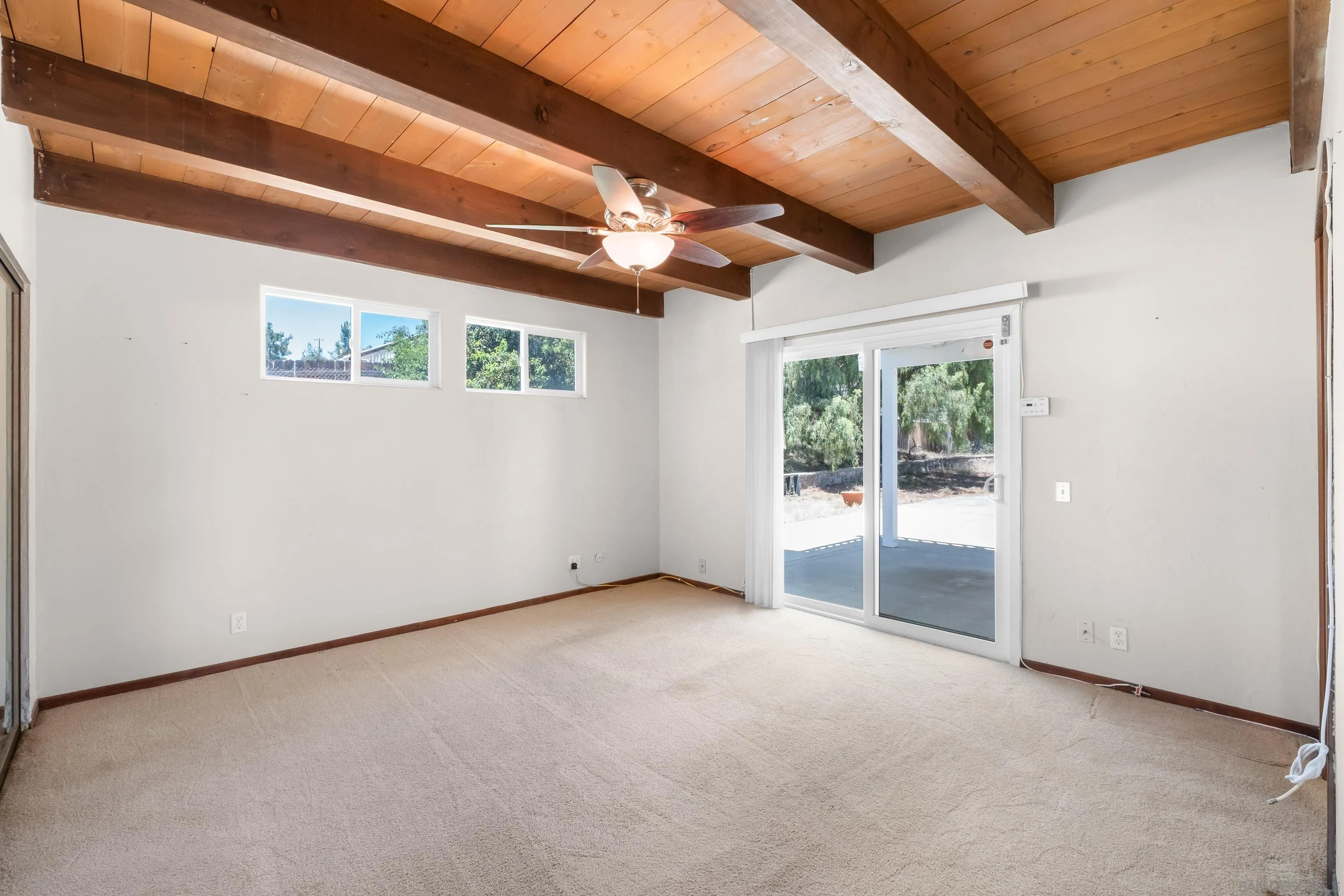 https://cdn.realtyfeed.com/cdn/127/260017257/75f77728d939c1e2f96a631a9a780326.webp