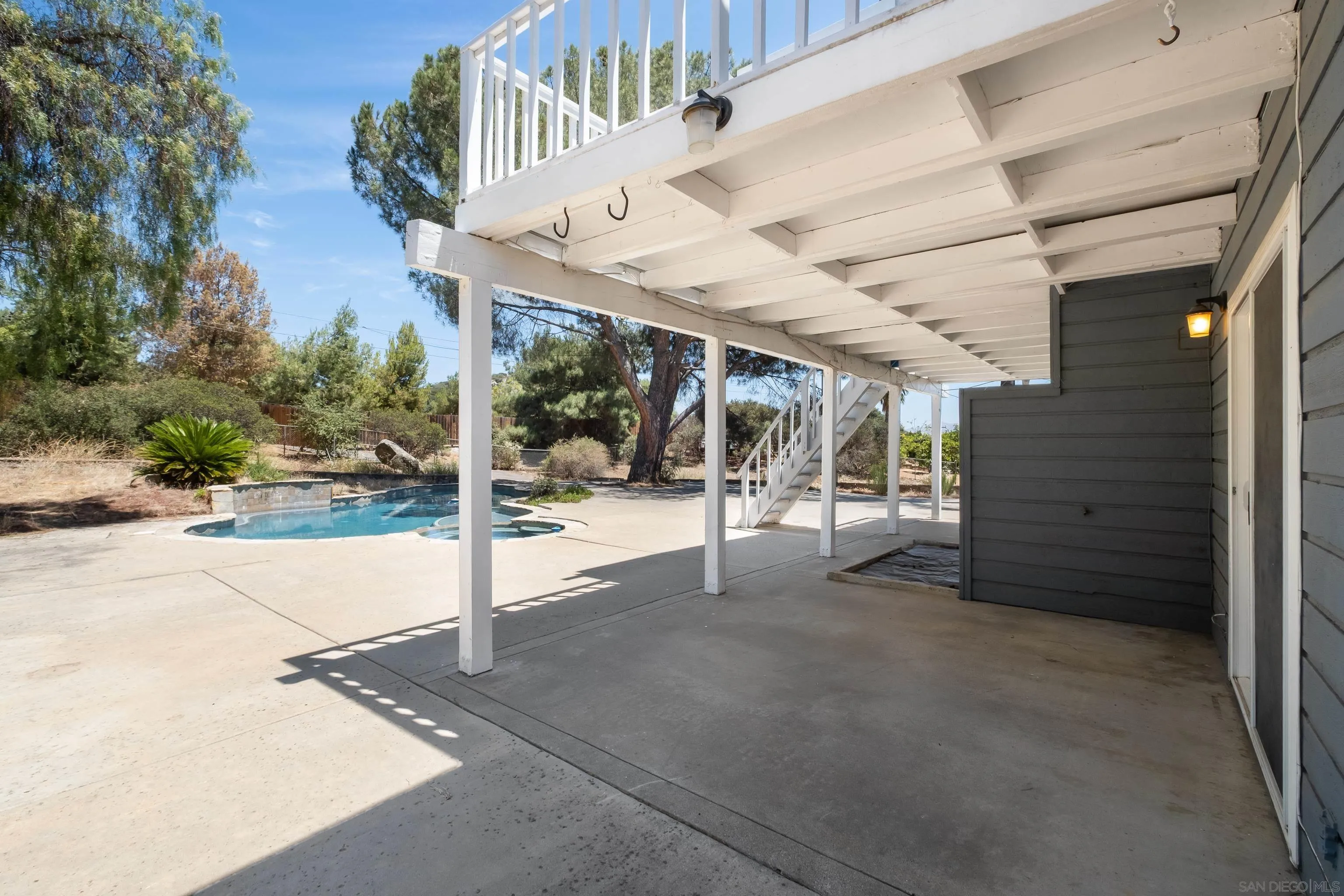 https://cdn.realtyfeed.com/cdn/127/260017257/f5a343325cb3c8fce22bc3e30f280e1b.webp
