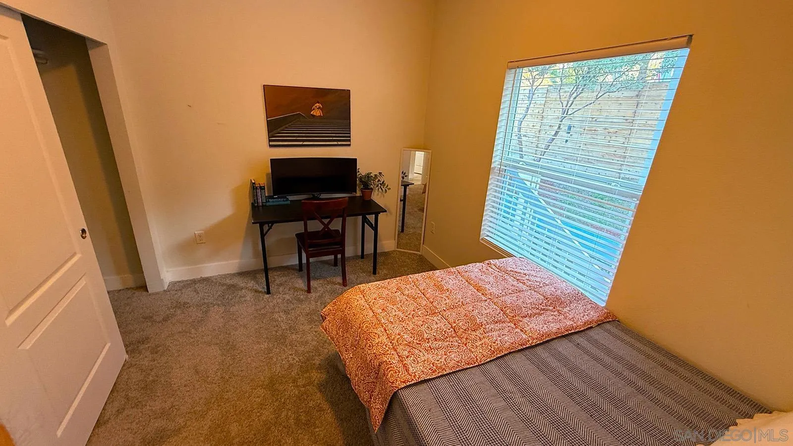 https://cdn.realtyfeed.com/cdn/127/260017269/a89945d16232380cfef3ea35f9b171e0.webp