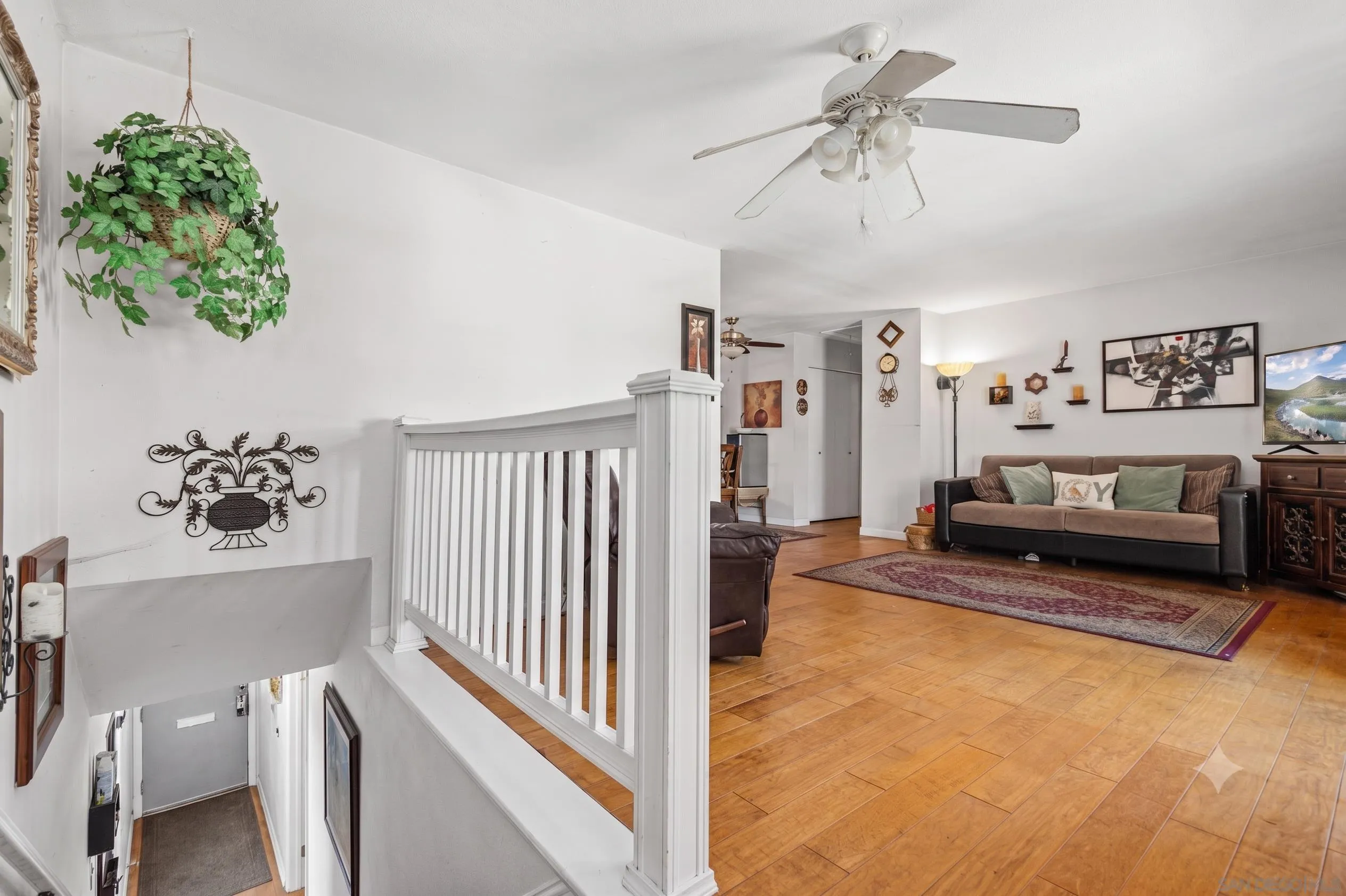 Photo #3: 260017275 Listing: Photo #3