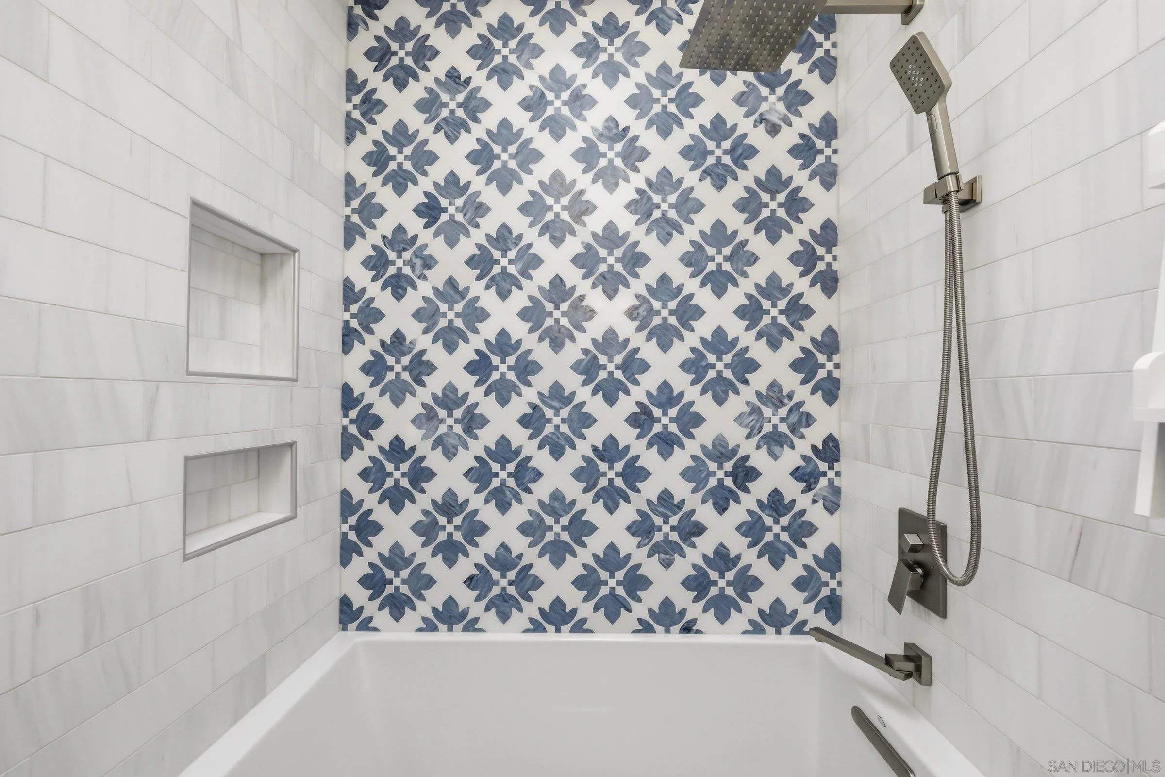 Photo #28: 260017278 Listing: Photo #28
