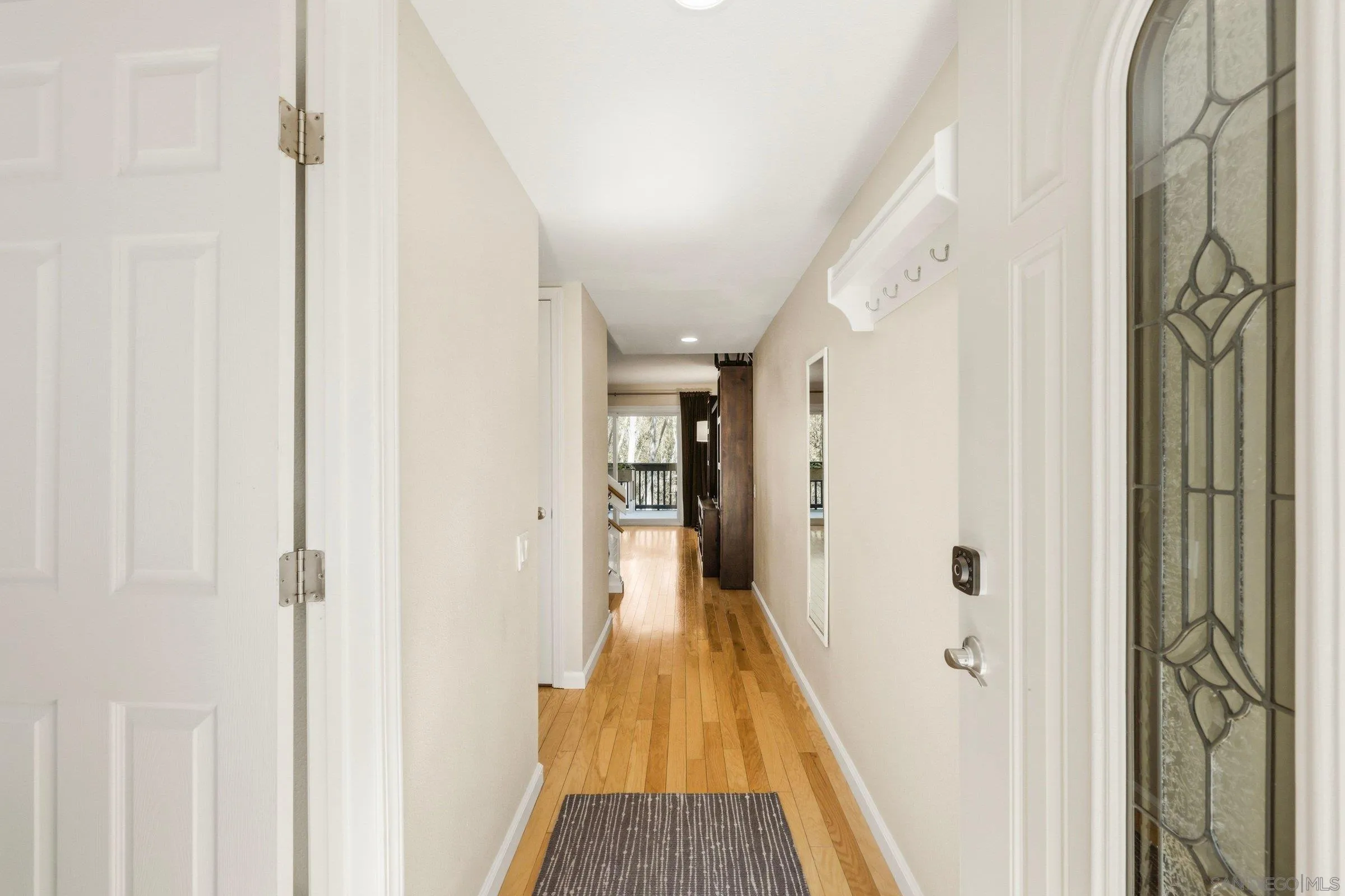 Photo #2: 260017278 Listing: Photo #2