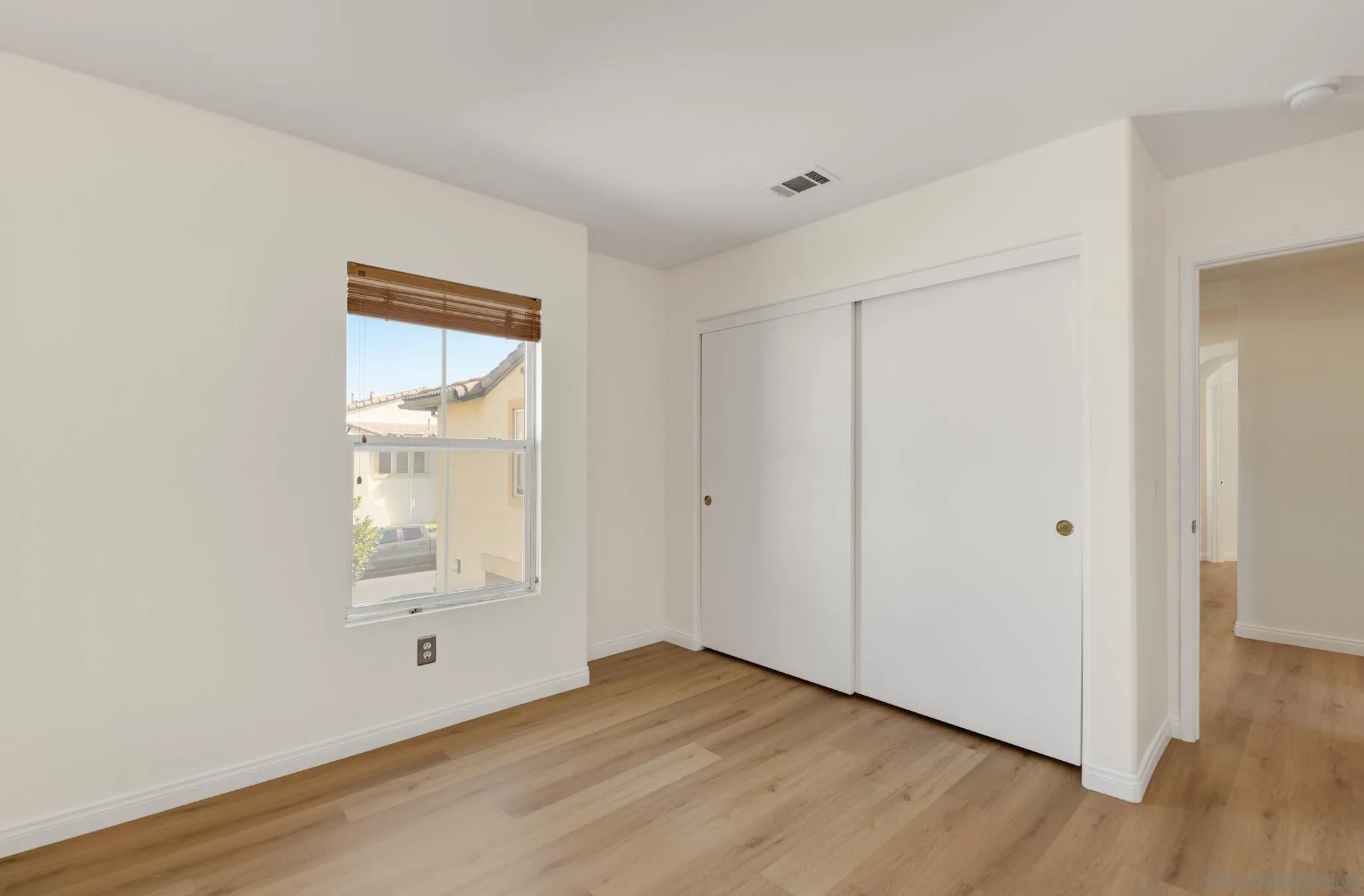 Photo #12: 260017281 Listing: Photo #12