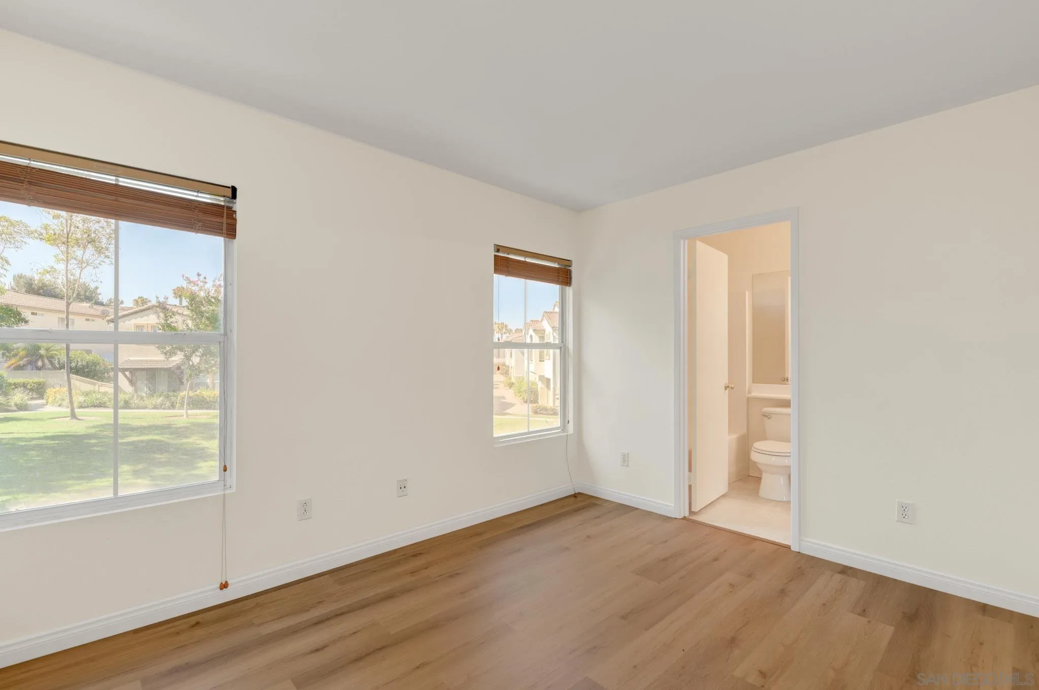 Photo #14: 260017281 Listing: Photo #14