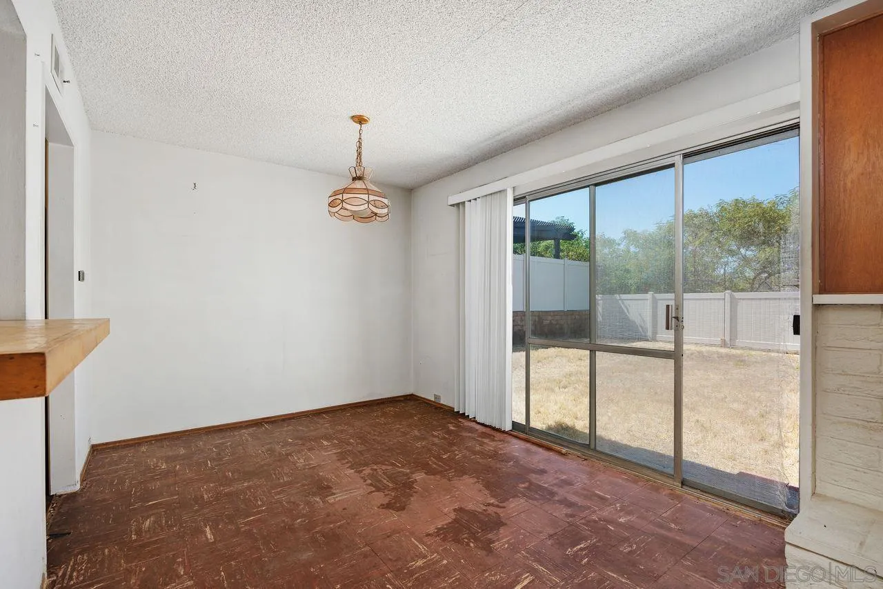 https://cdn.realtyfeed.com/cdn/127/260017283/4c7b51913a646aa7070479bc8b3ee0e9.webp