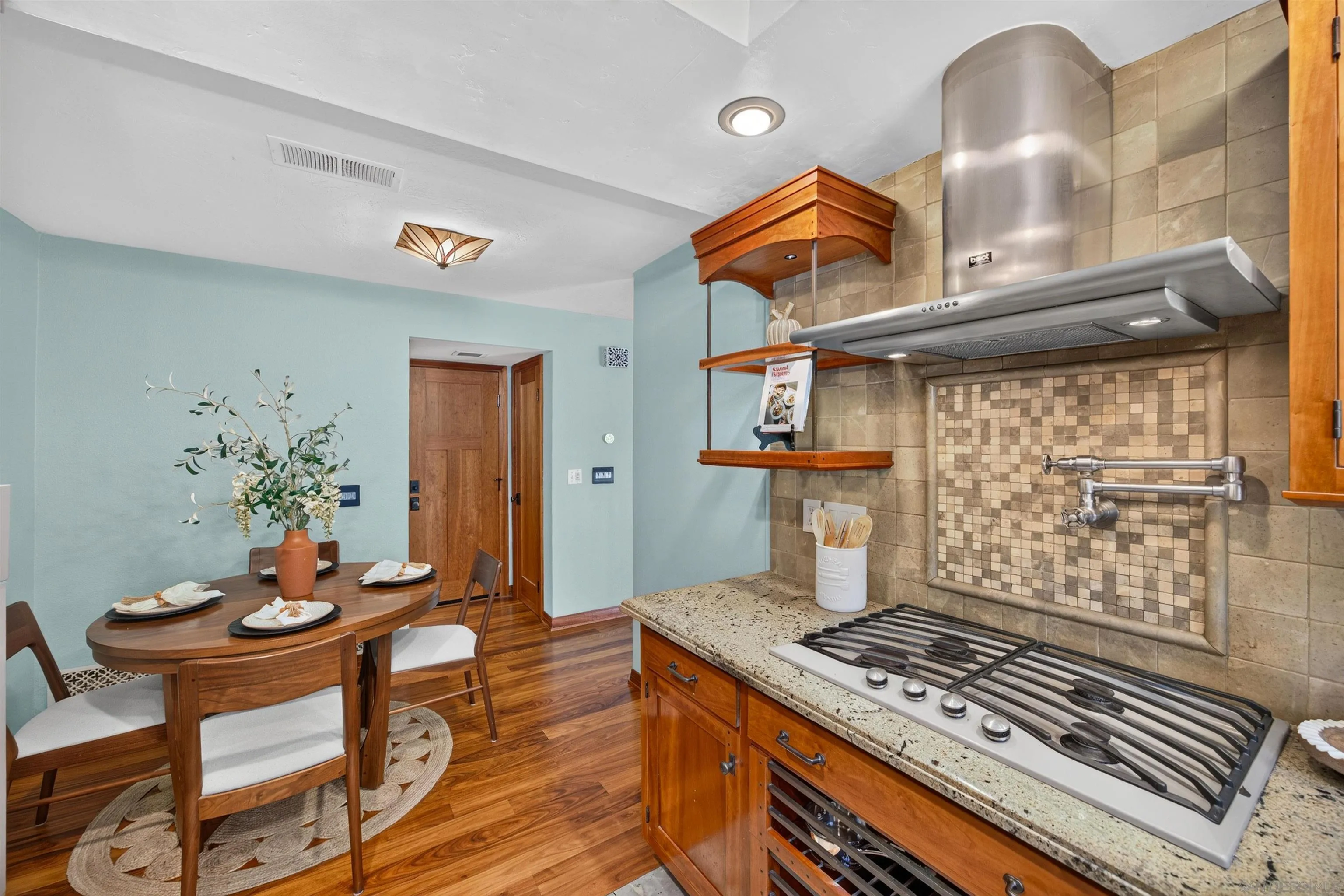 Photo #14: 260017291 Listing: Photo #14