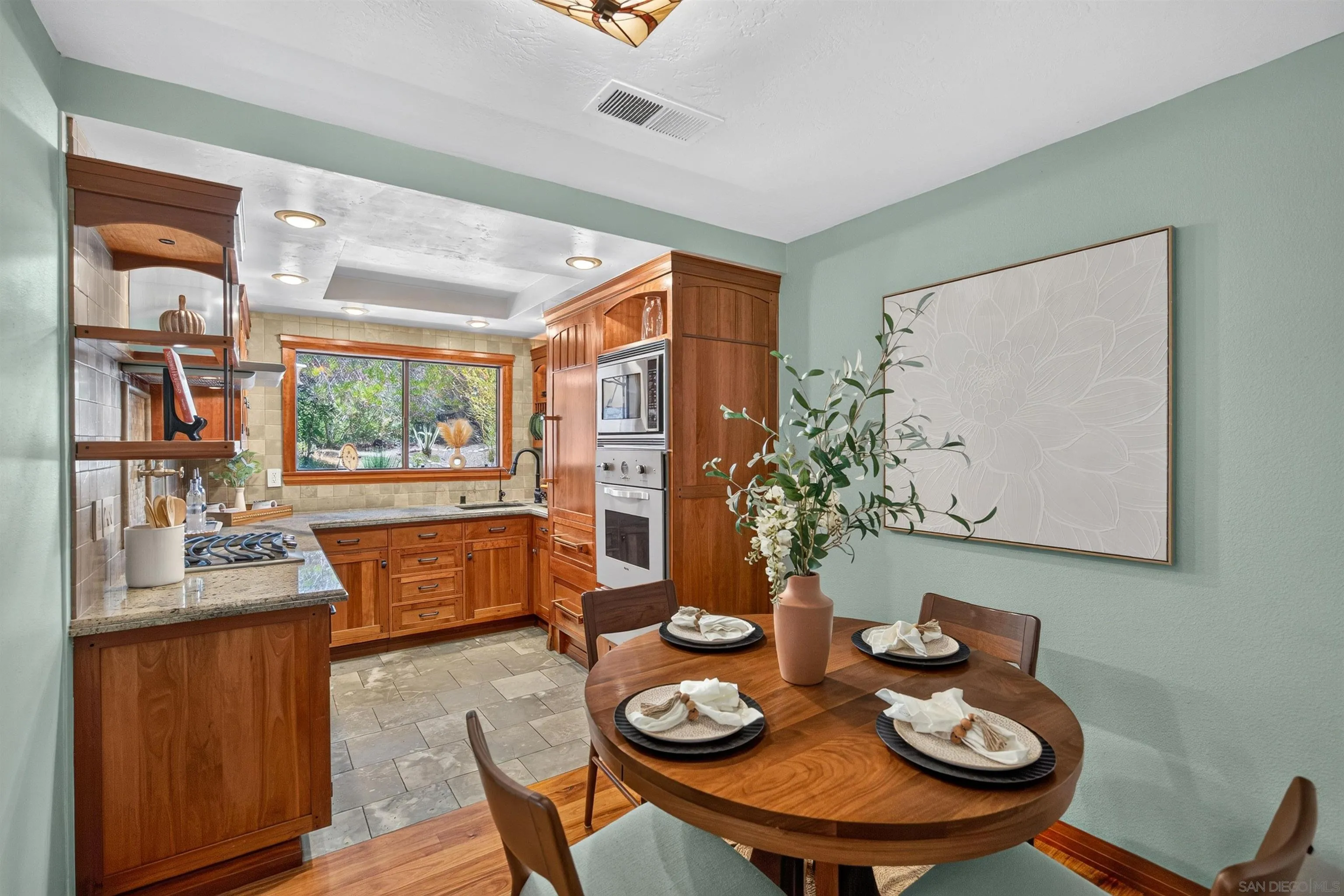 Photo #13: 260017291 Listing: Photo #13