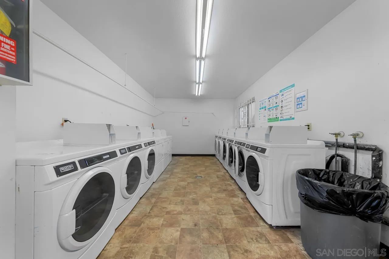 https://cdn.realtyfeed.com/cdn/127/260017292/ab798bcbd3194b10eec67a20a6ff72e6.webp