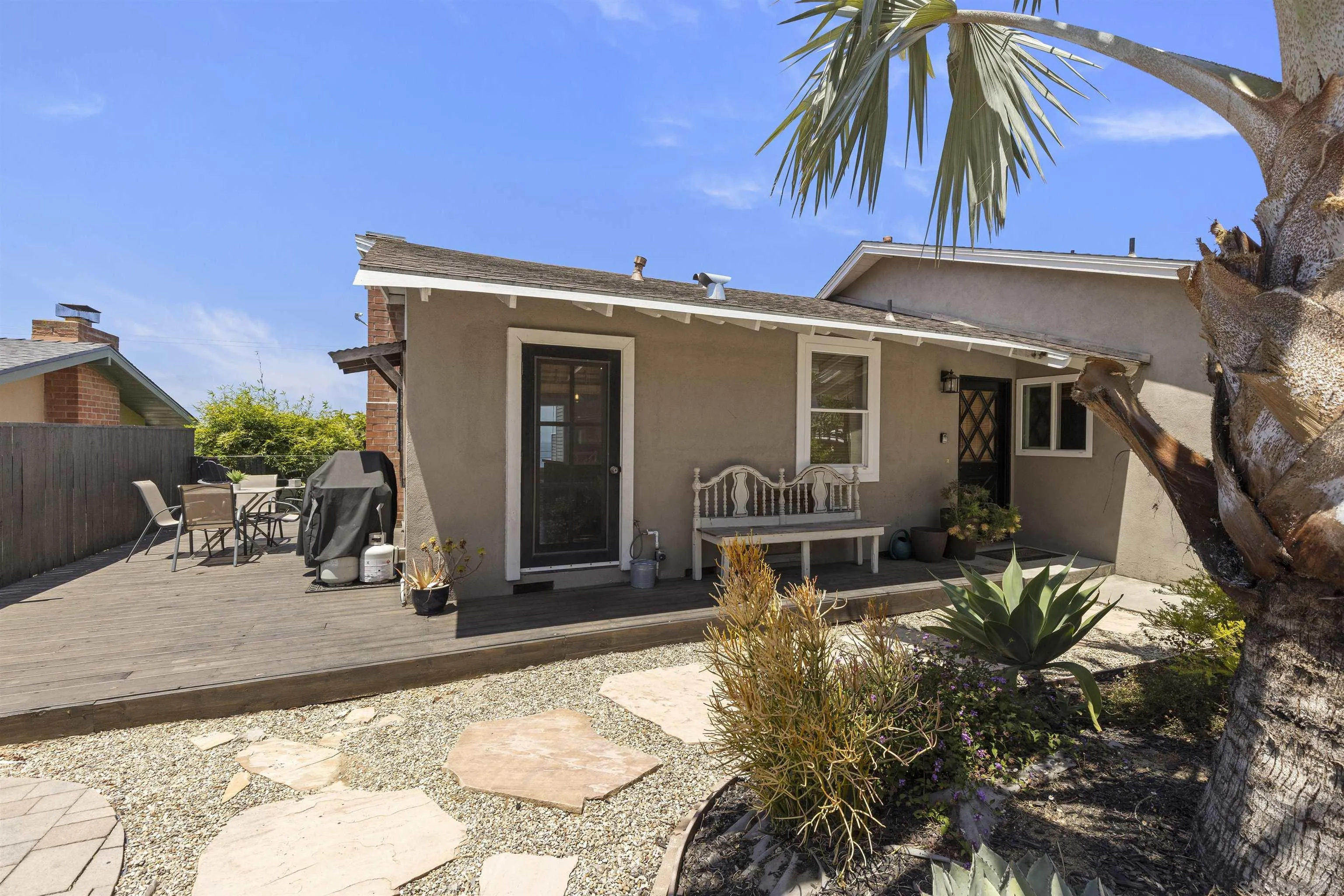 2416 Oxford Avenue, Cardiff, CA 92007 - Photo 2 of 30, Cardiff, CA