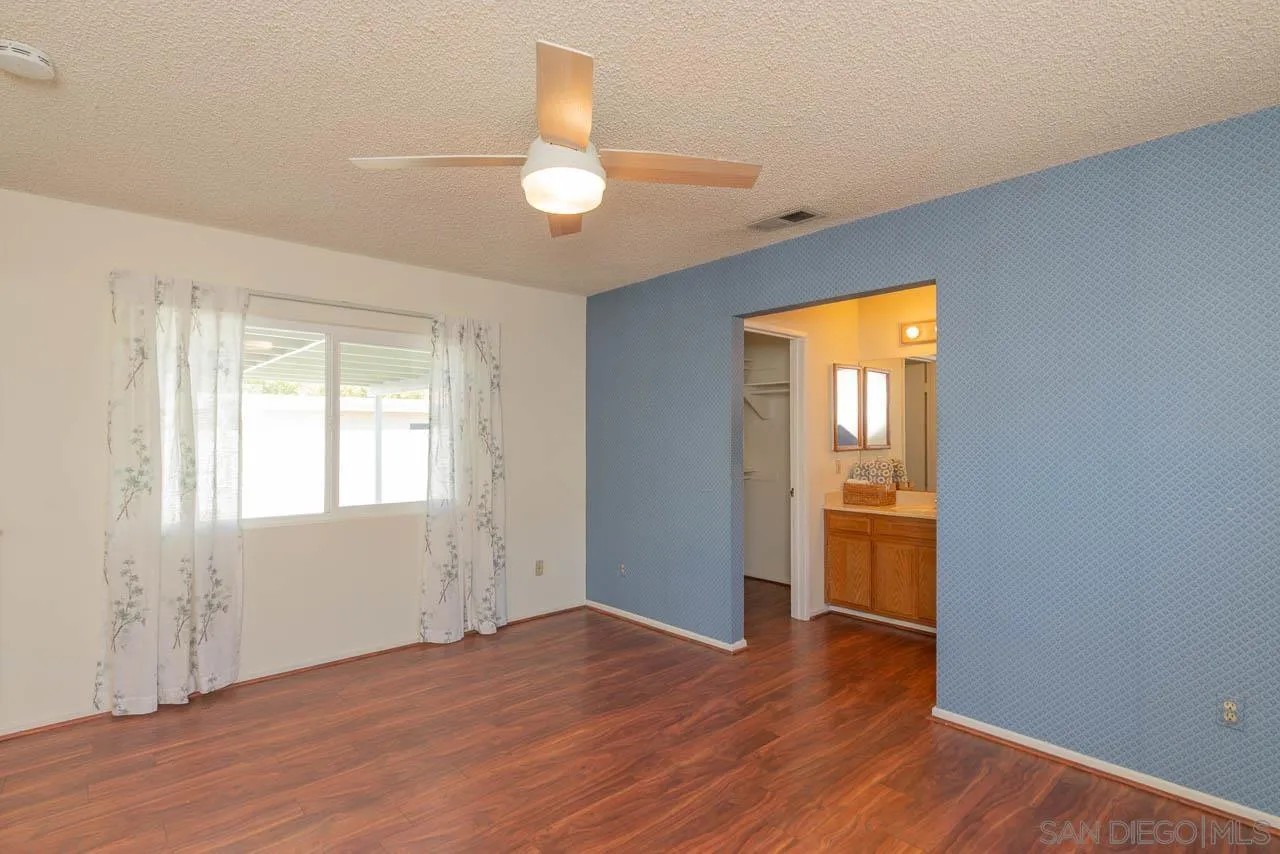 https://cdn.realtyfeed.com/cdn/127/260017299/156cb797d4c8f6a0e8b98ffdc4412fee.webp