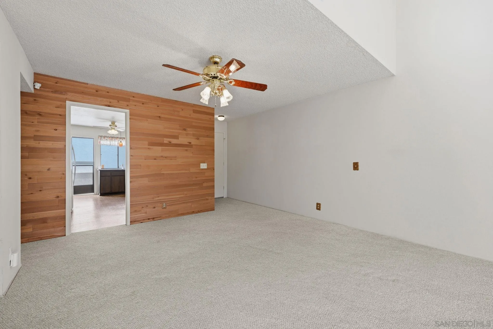 Photo #17: 260017302 Listing: Photo #17
