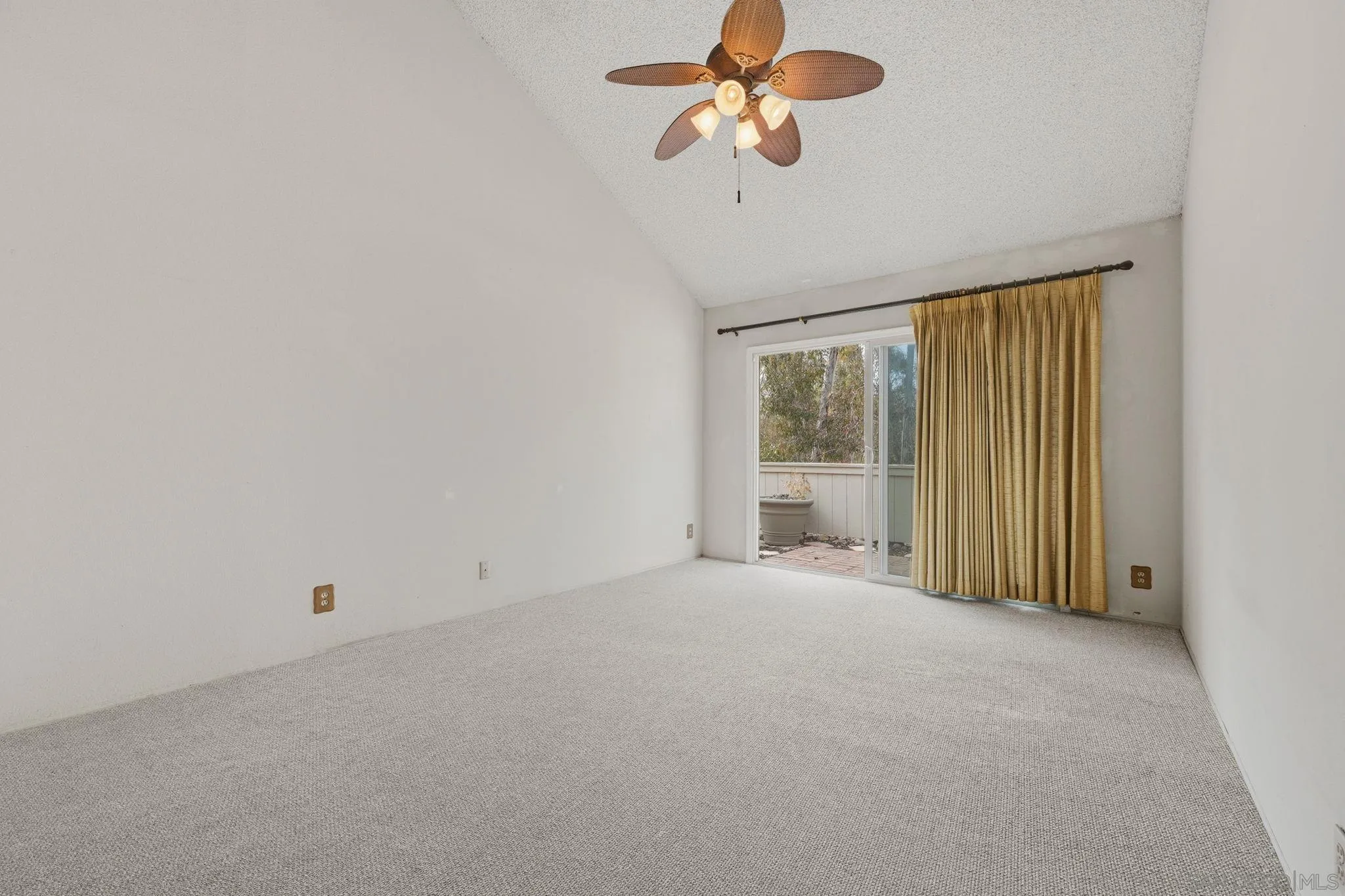 Photo #25: 260017302 Listing: Photo #25