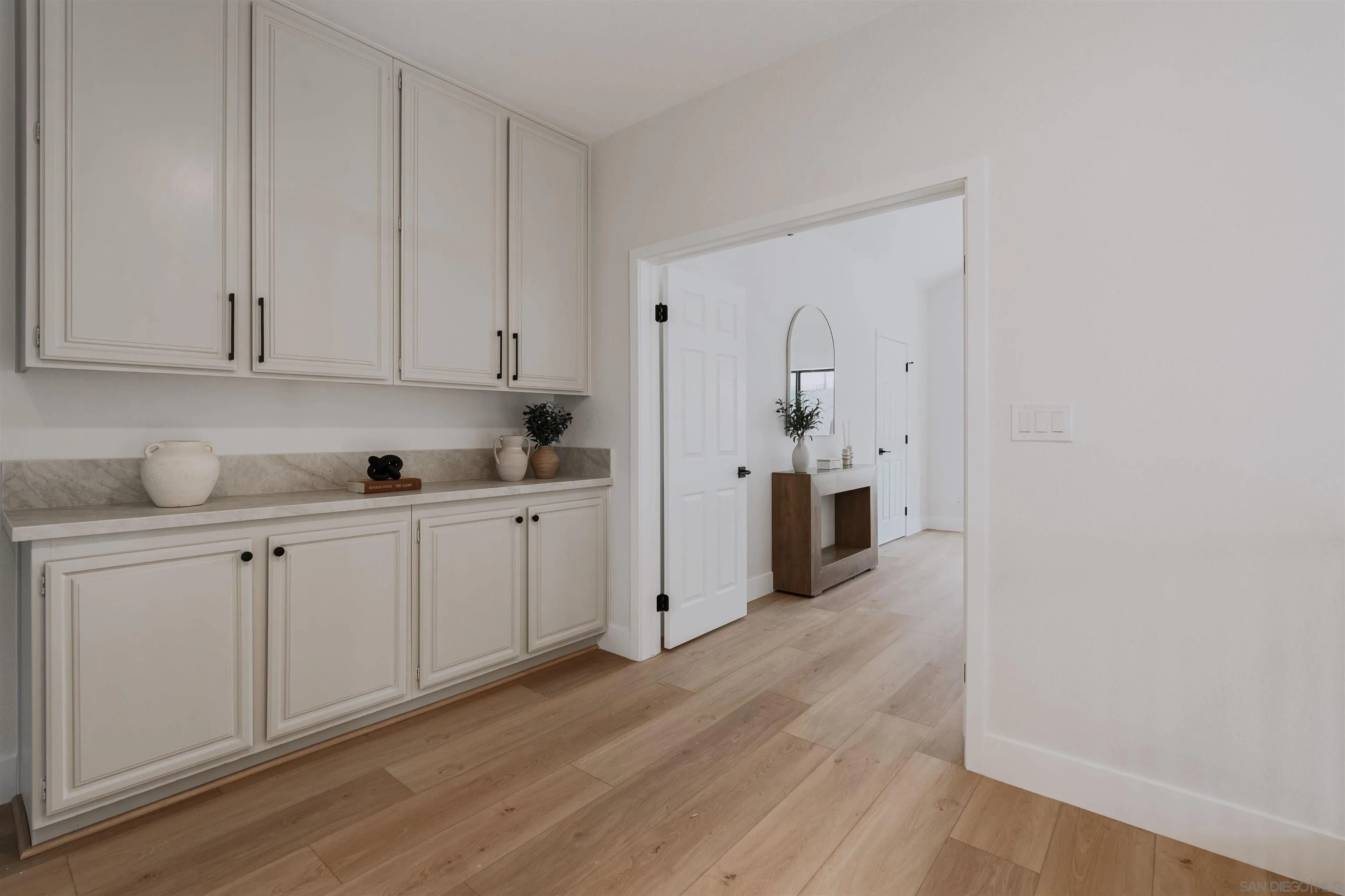 https://cdn.realtyfeed.com/cdn/127/260017318/a7c6754d9da3b60484f8ace5a88e29bb.webp