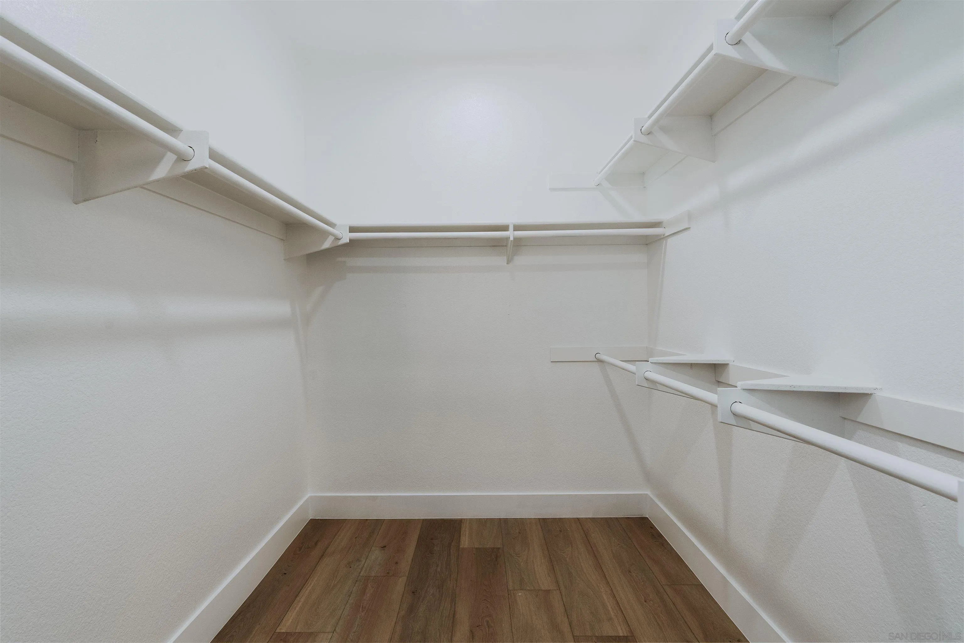 https://cdn.realtyfeed.com/cdn/127/260017318/d02ff873c009818b4bf6c16b49229459.webp