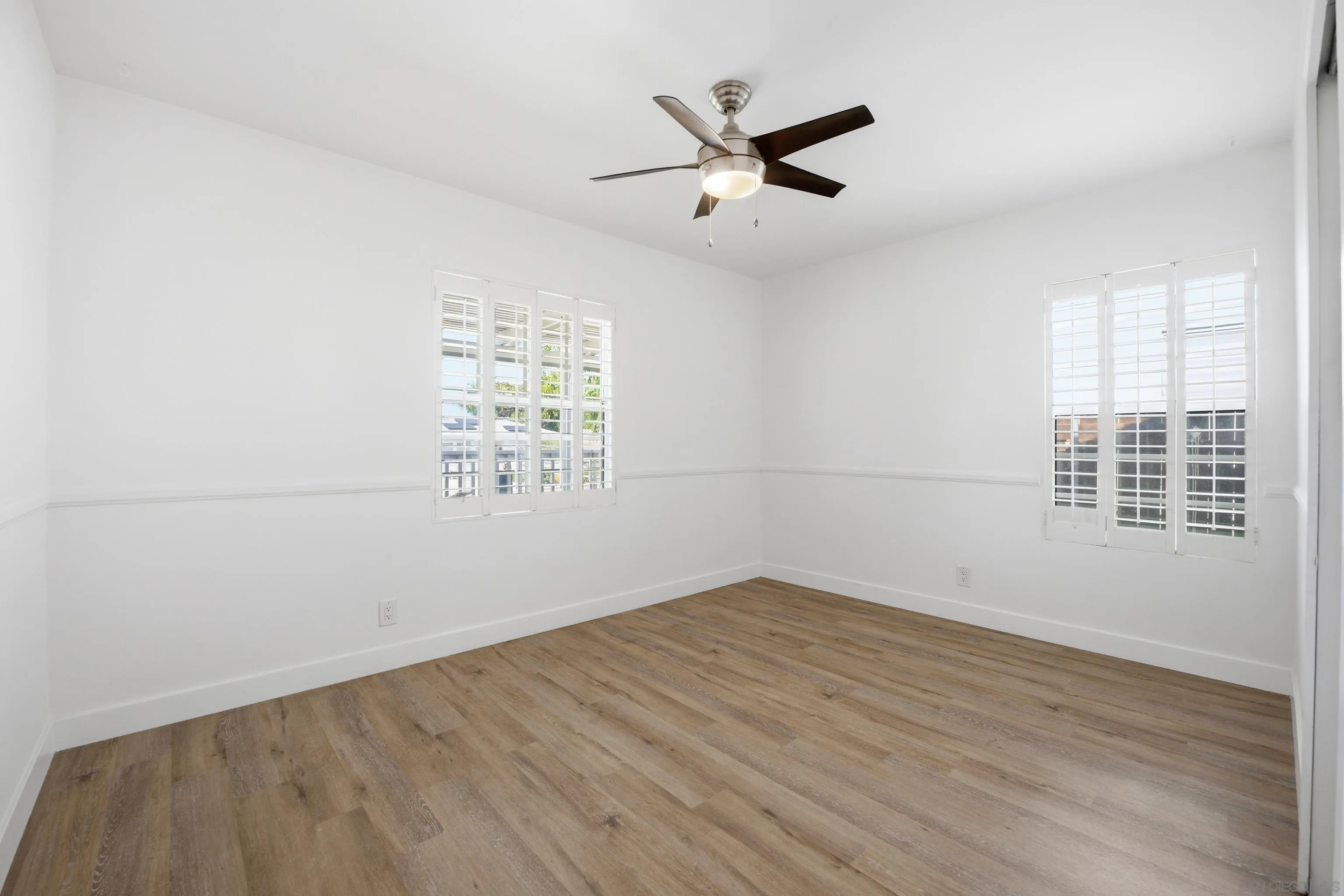 https://cdn.realtyfeed.com/cdn/127/260017328/edcac6acc449f111a0df3c84f7f626e4.webp