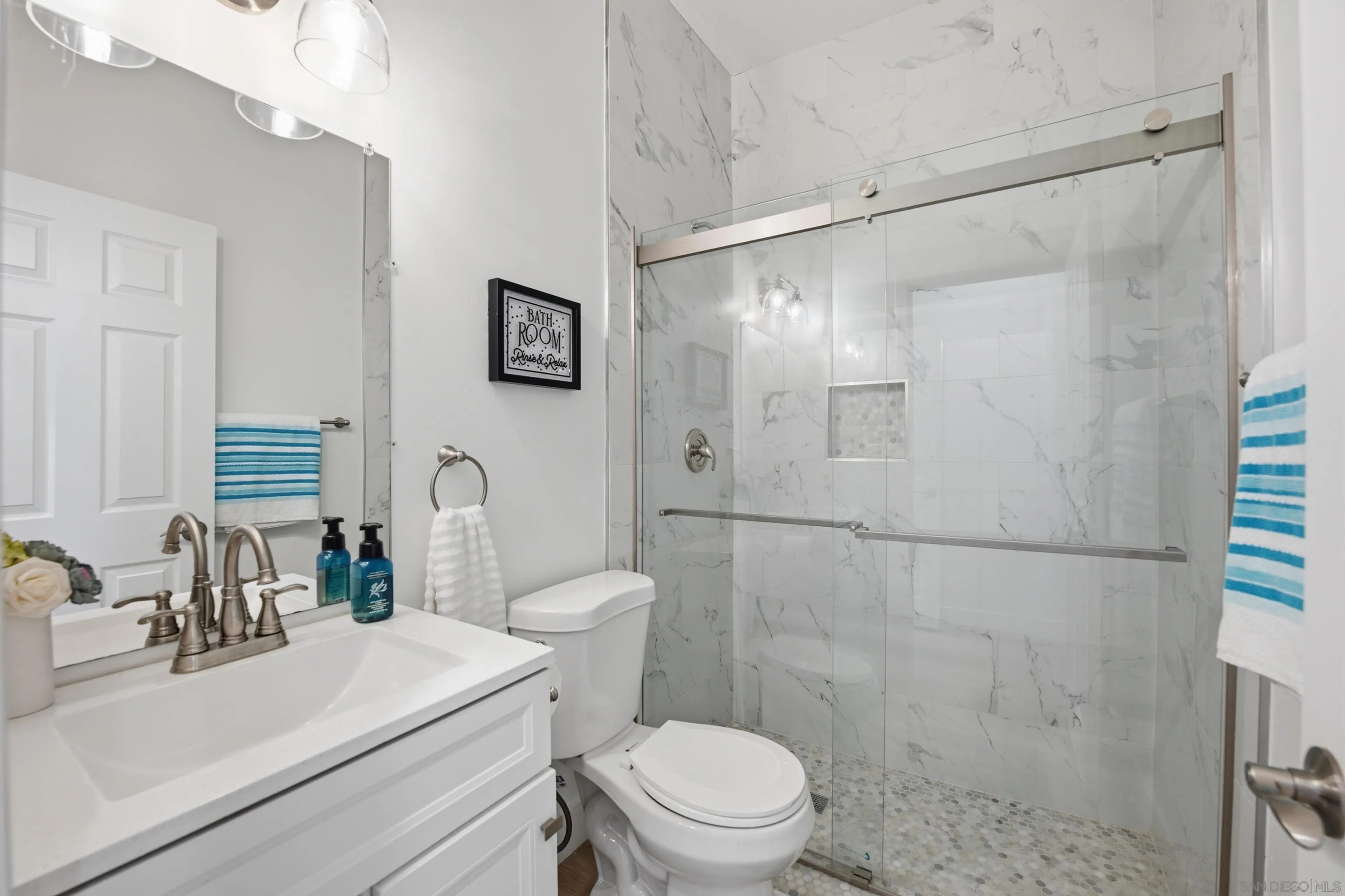 https://cdn.realtyfeed.com/cdn/127/260017328/fe718ef54c976abb8e46212d6194beb9.webp