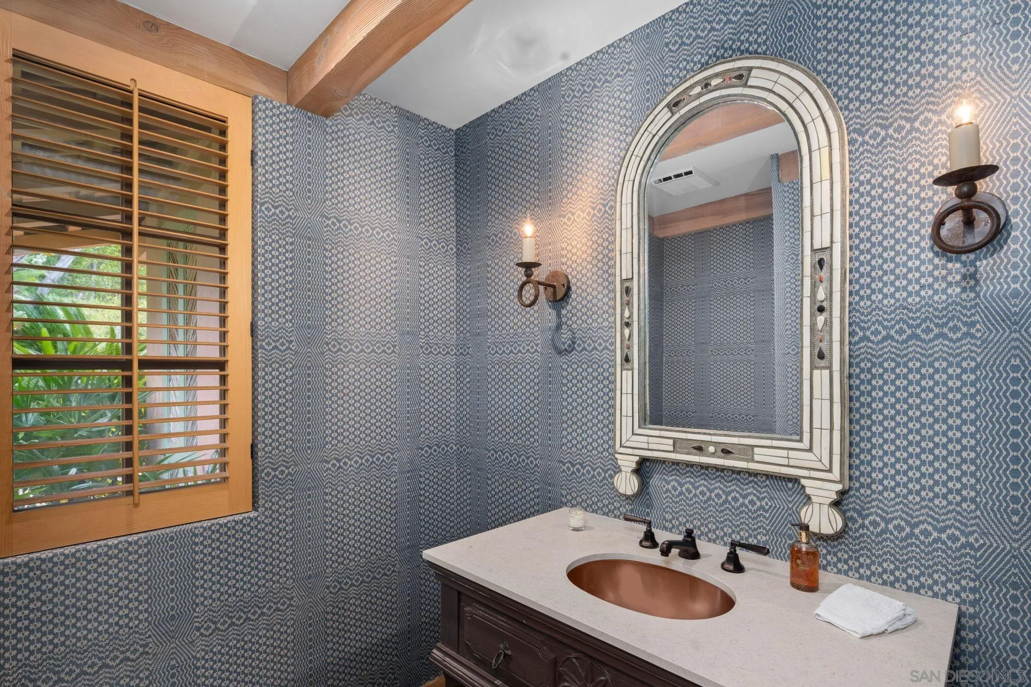 https://cdn.realtyfeed.com/cdn/127/260017330/3a46db56ec3fb317b9c3838c244342c1.webp