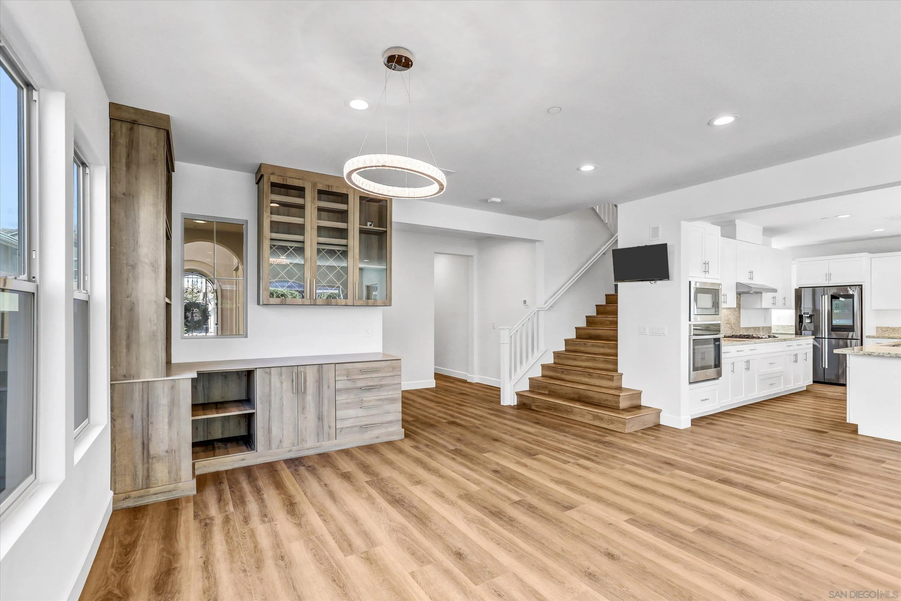 https://cdn.realtyfeed.com/cdn/127/260017334/4e0f5df8b7d6f1b5b8931361cd360b4f.webp
