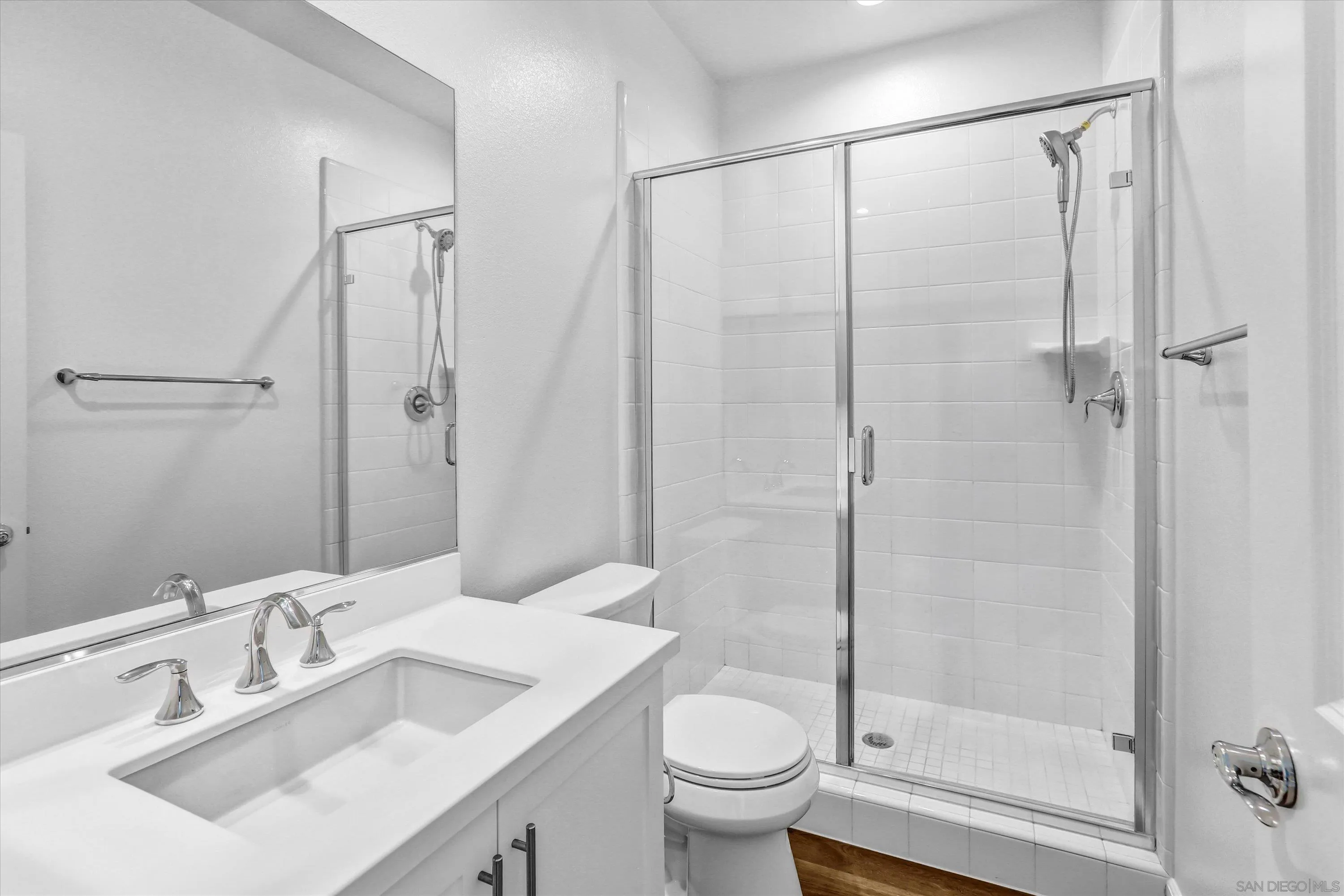 https://cdn.realtyfeed.com/cdn/127/260017334/b5ad5f82bf7833066bec48c878200c45.webp