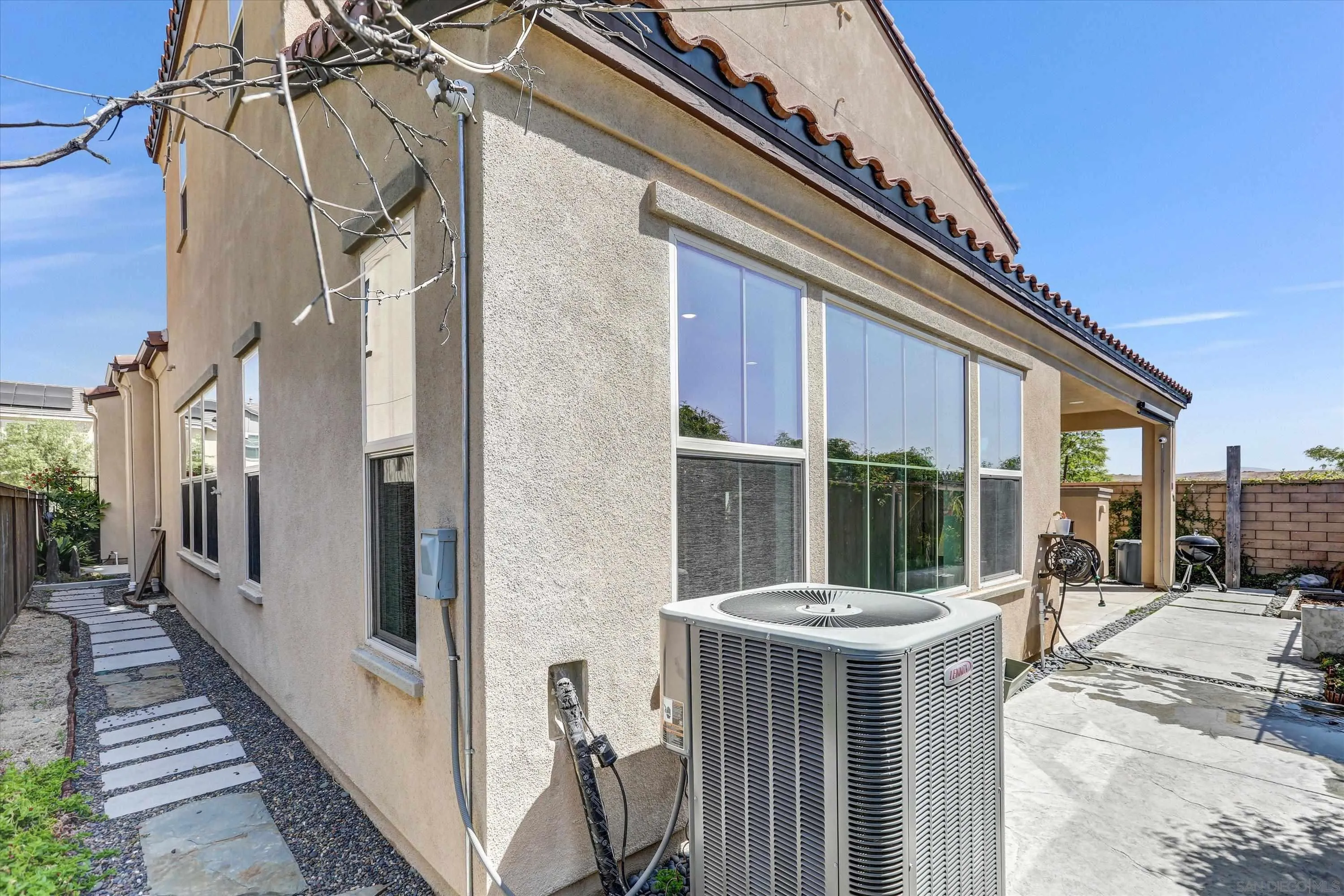 https://cdn.realtyfeed.com/cdn/127/260017334/c18d30aa74b0c64e53736a07bd7c663d.webp