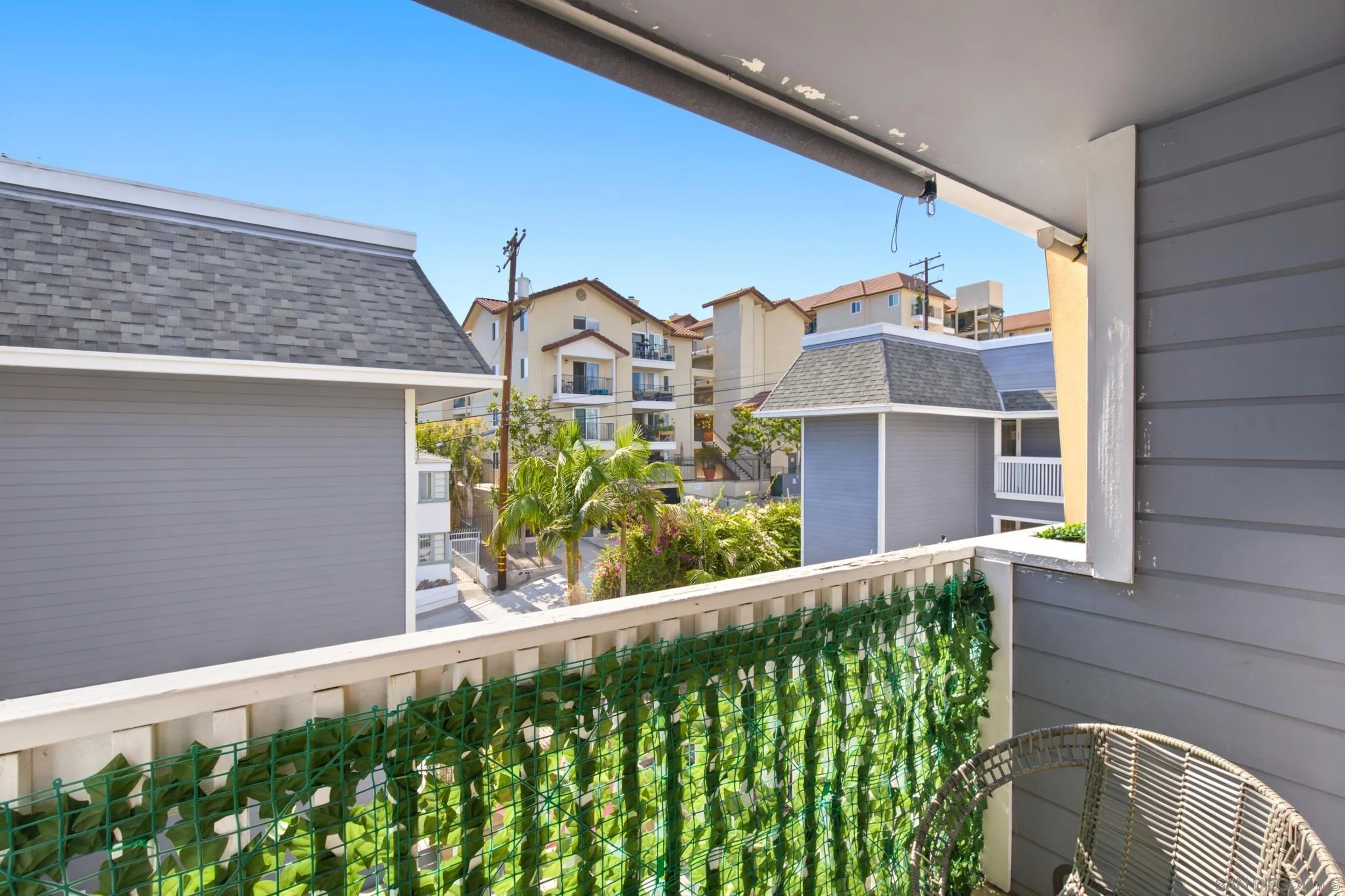 https://cdn.realtyfeed.com/cdn/127/260017345/e3cb10b6646836517a6738da04f0f4f3.webp