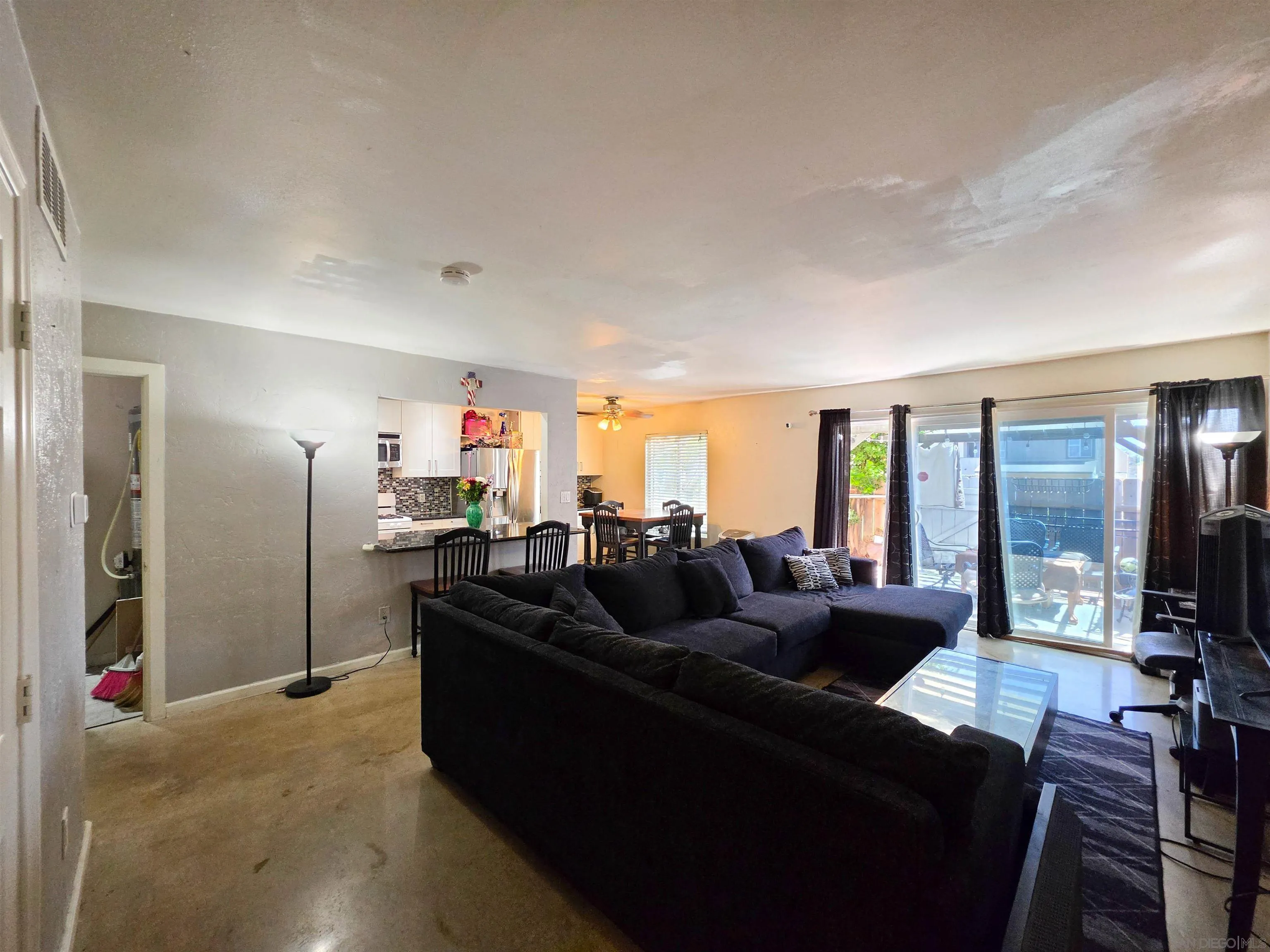 Photo #6: 260017347 Listing: Photo #6