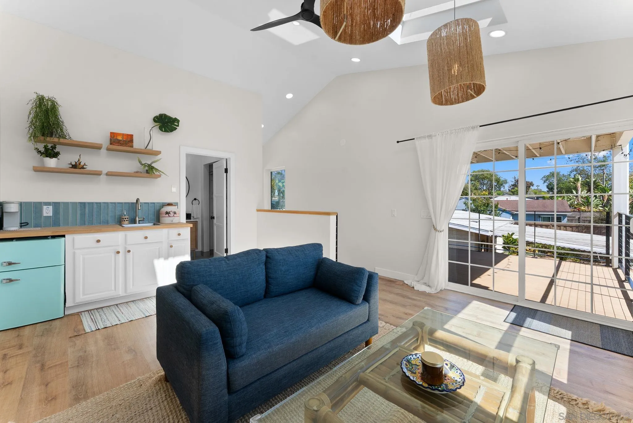 https://cdn.realtyfeed.com/cdn/127/260017370/9b26366cb746ba9ab642ec301df89c19.webp
