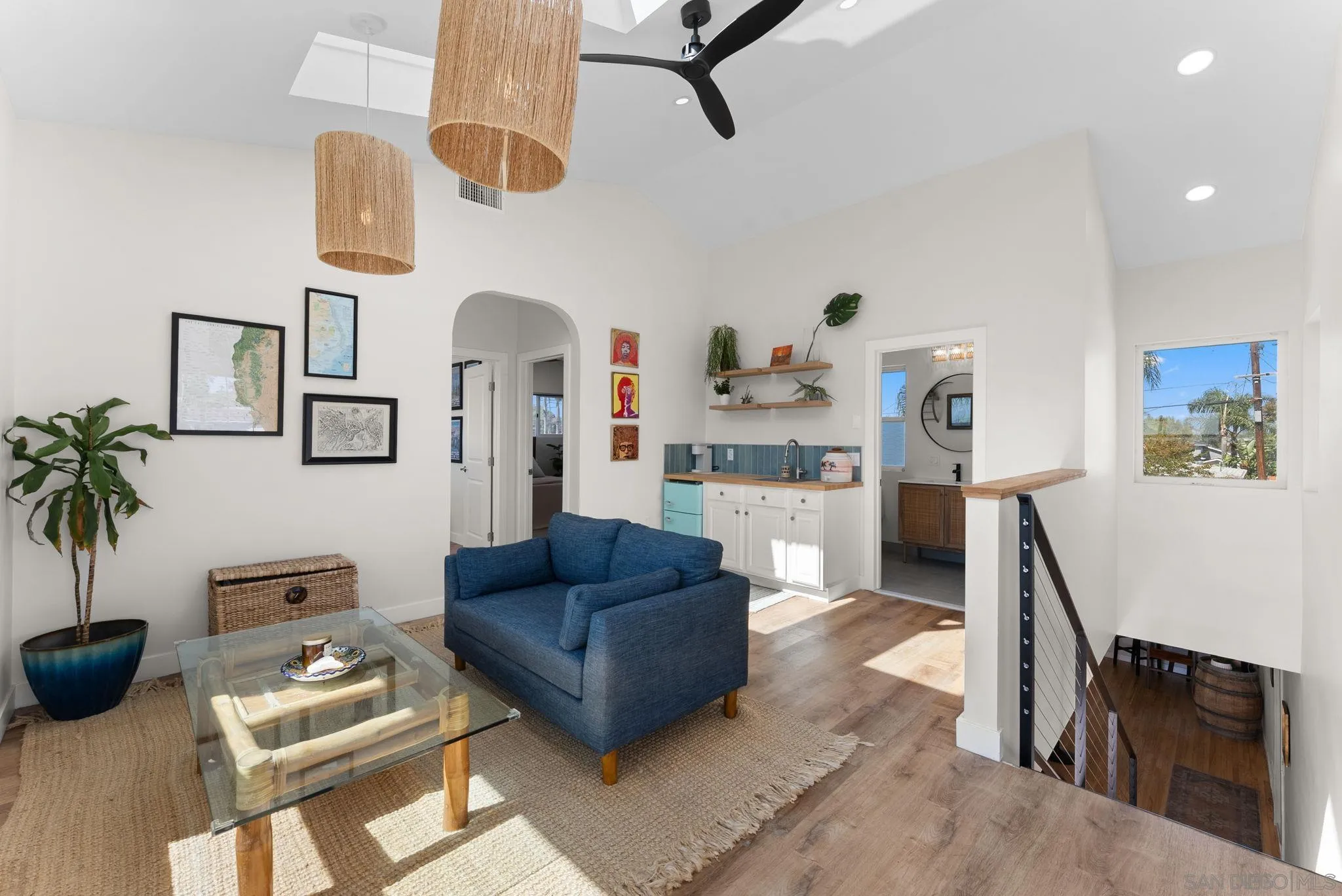 https://cdn.realtyfeed.com/cdn/127/260017370/fbcf0f48da5f5ba932529cdd9a063d88.webp