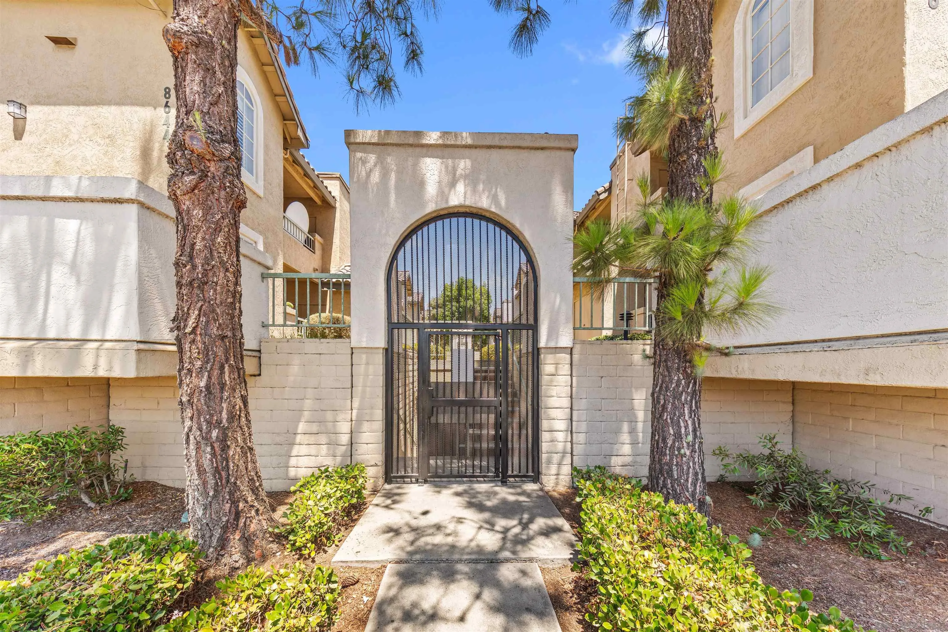 https://cdn.realtyfeed.com/cdn/127/260017372/003f062d183108d837ec220c10e0d390.webp