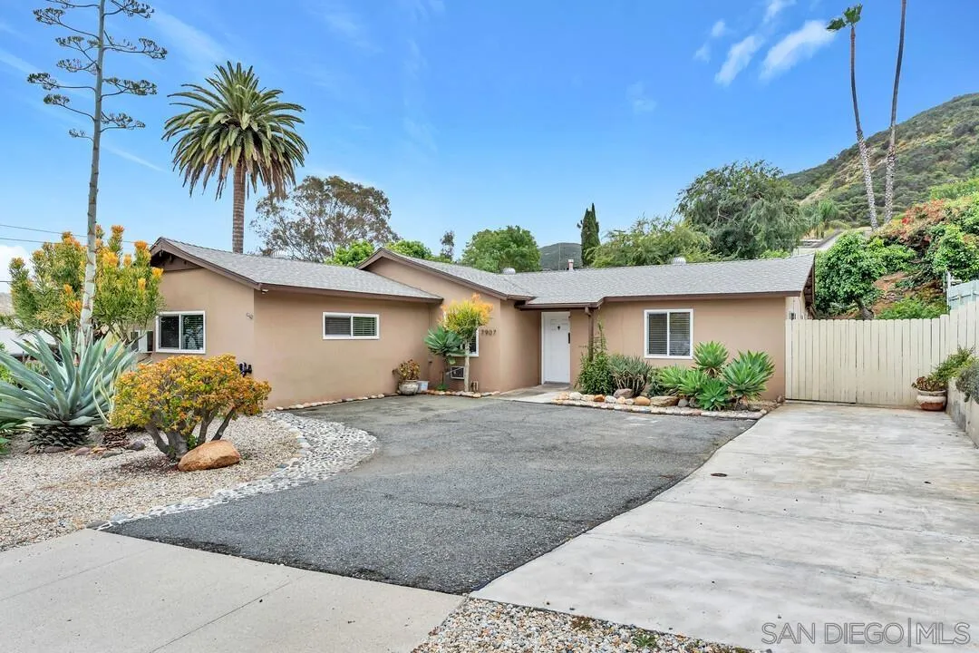 7907 Poplin Dr, Santee, CA 92071 - Photo 2 of 25, Santee, CA