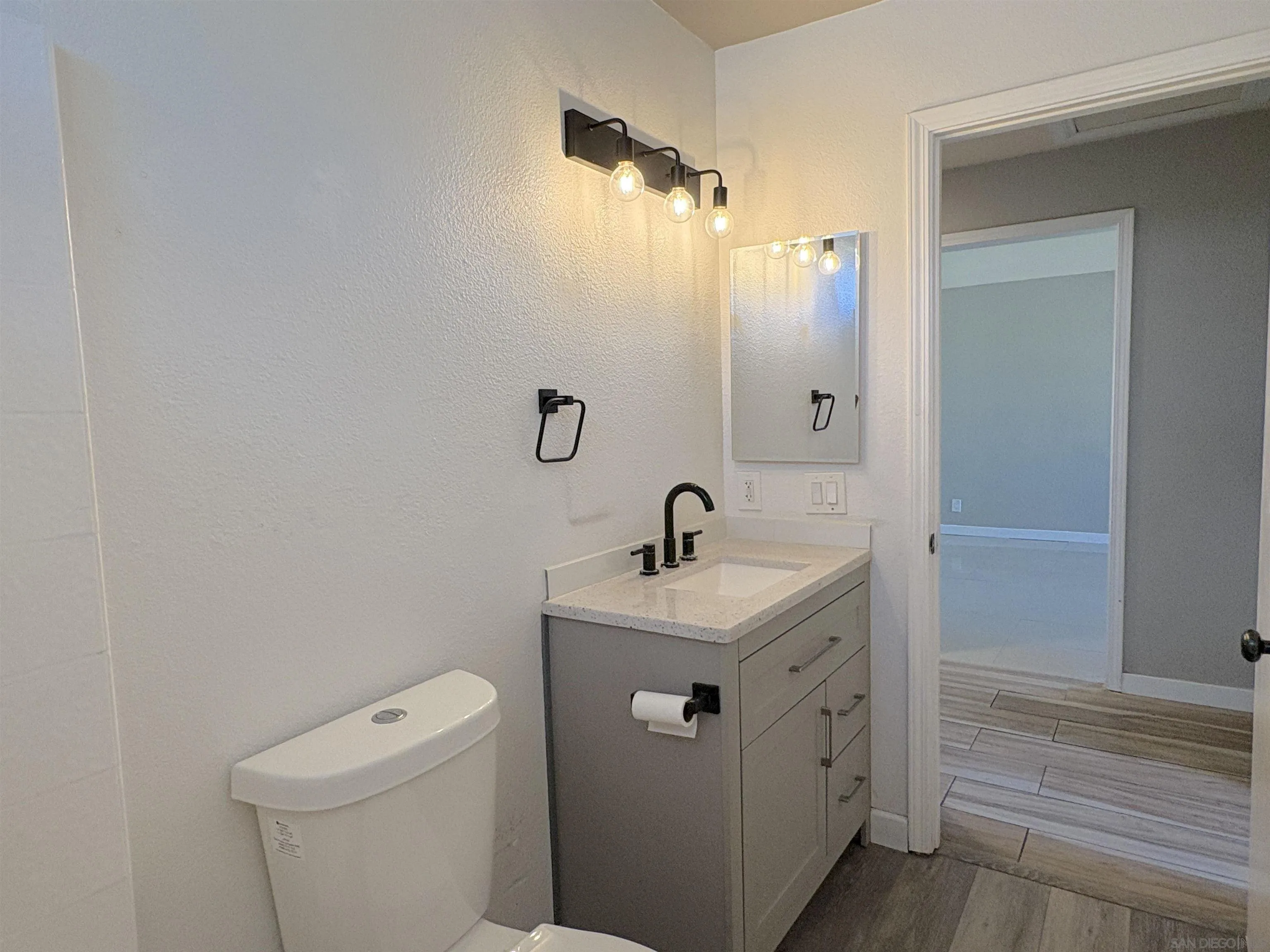 https://cdn.realtyfeed.com/cdn/127/260017377/5f24912d85e67f96021fc09b149d45b5.webp