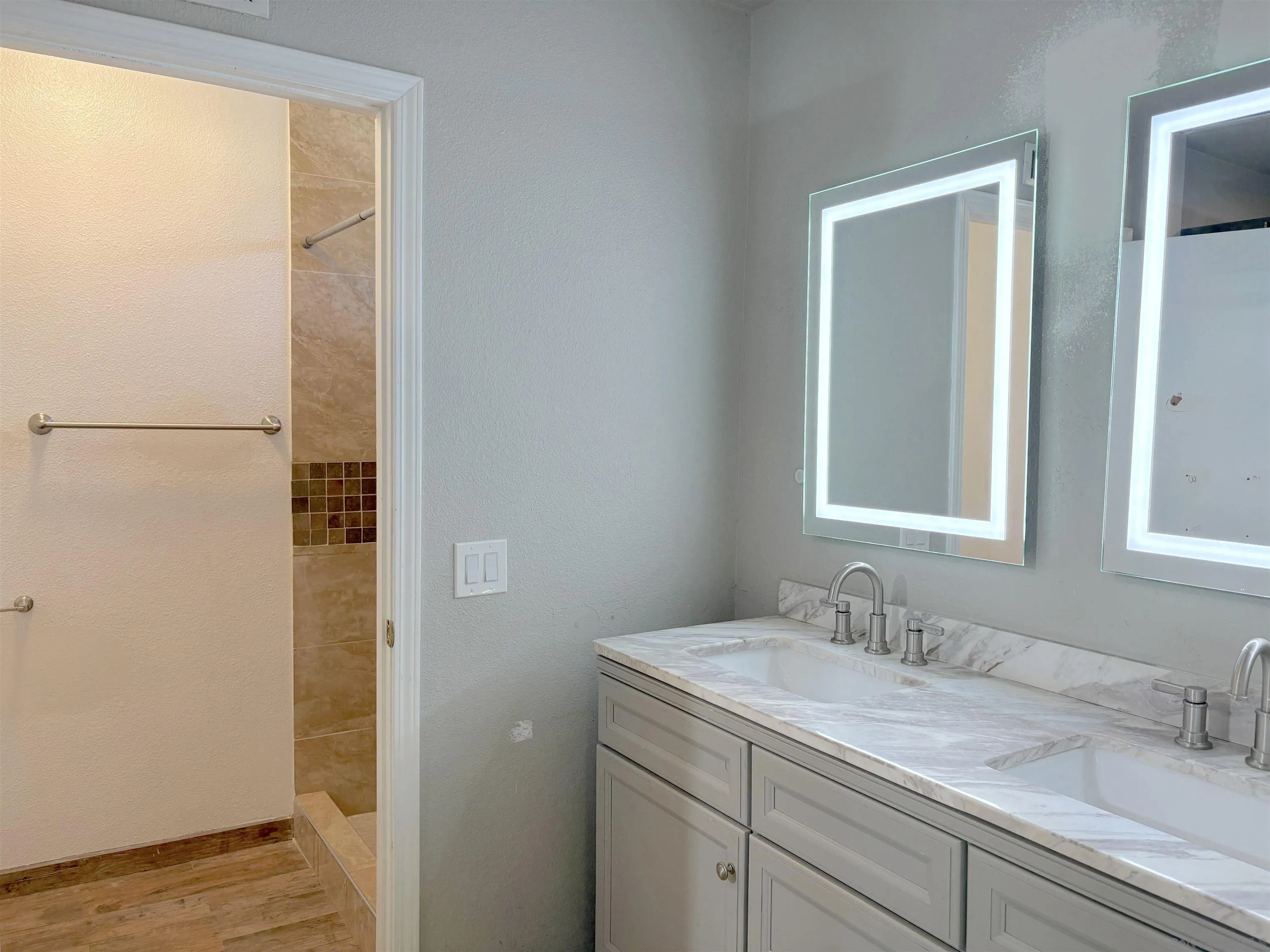 https://cdn.realtyfeed.com/cdn/127/260017377/95d7d5531da1e9e642887aa1aee6fdd6.webp