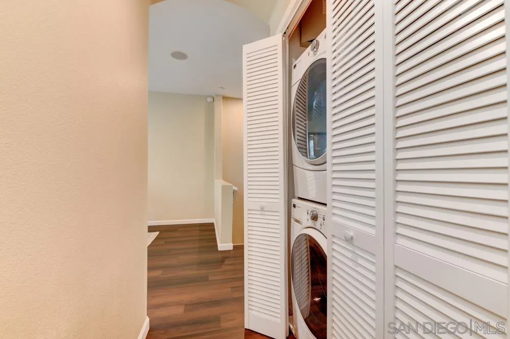 Photo #19: 260017379 Listing: Photo #19