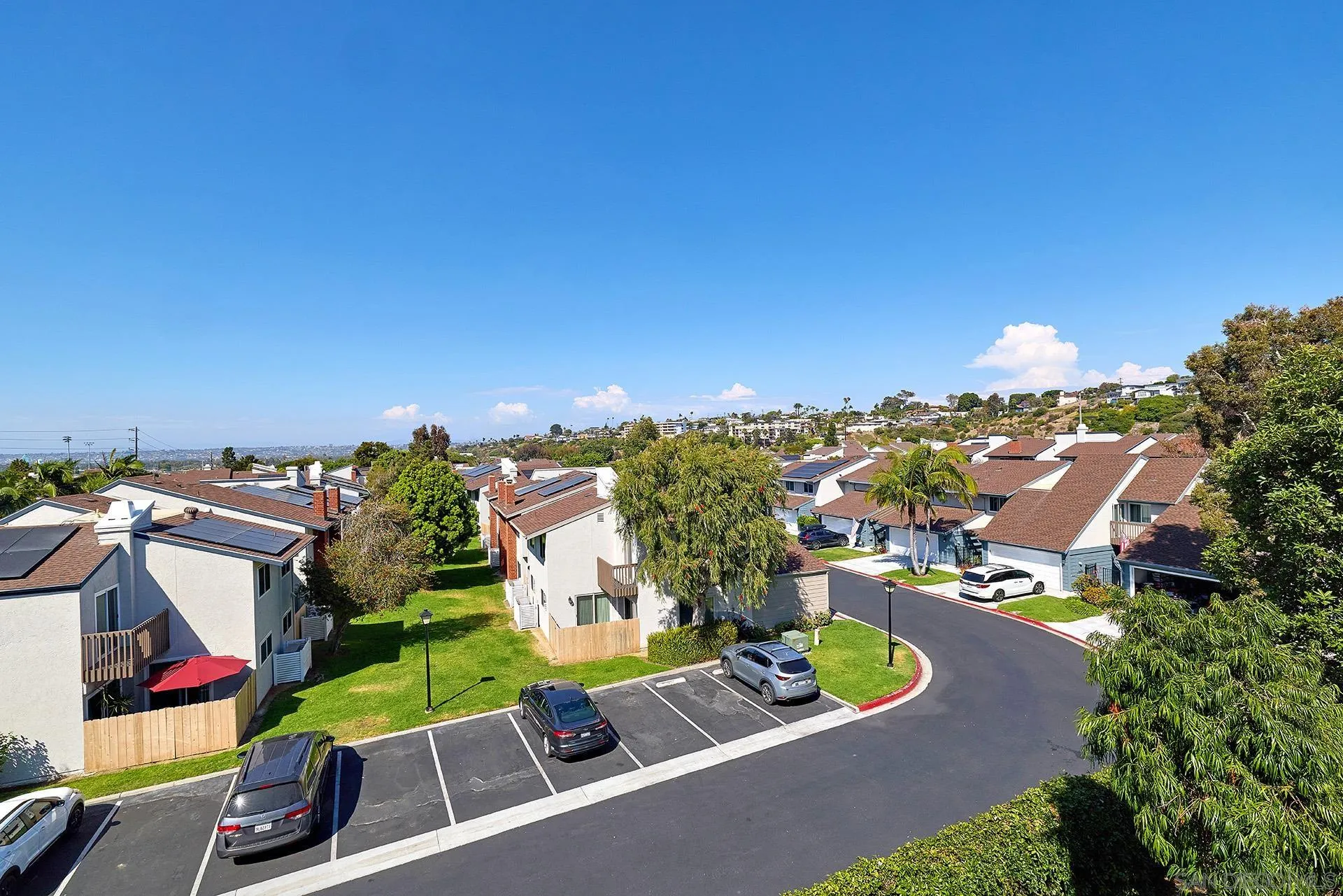 https://cdn.realtyfeed.com/cdn/127/260017381/20f5dedfabdd845f40b51a26642dc442.webp