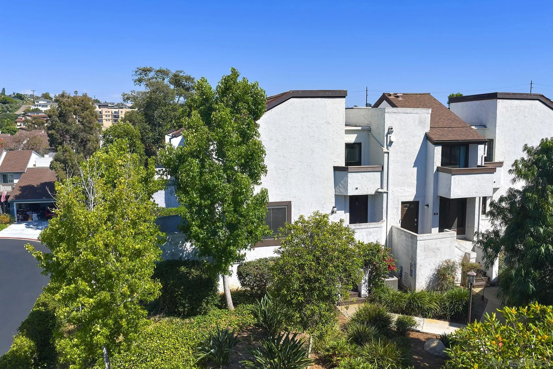 https://cdn.realtyfeed.com/cdn/127/260017381/9819e7a3387702114c11fe3e4f7fe043.webp