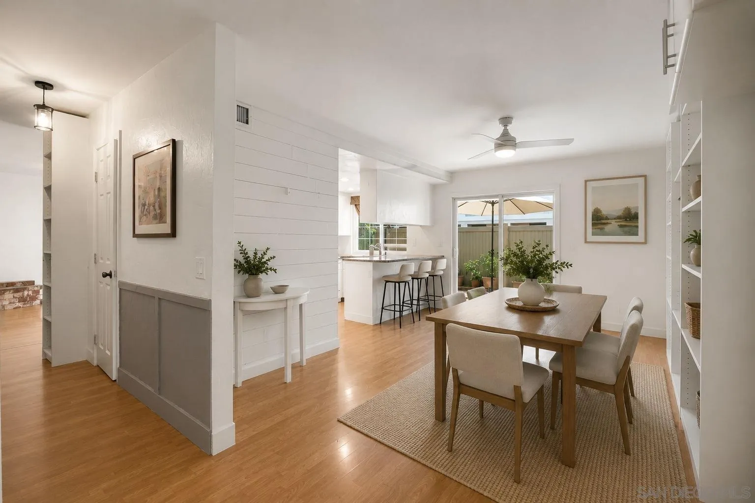 https://cdn.realtyfeed.com/cdn/127/260017387/20ca26bee22f34e258d112f3acfe4a1e.webp