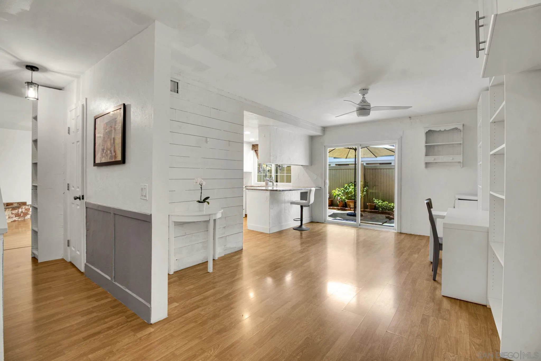 https://cdn.realtyfeed.com/cdn/127/260017387/3478f9bd8f88fa0bf91cd8b60d3b0ab4.webp