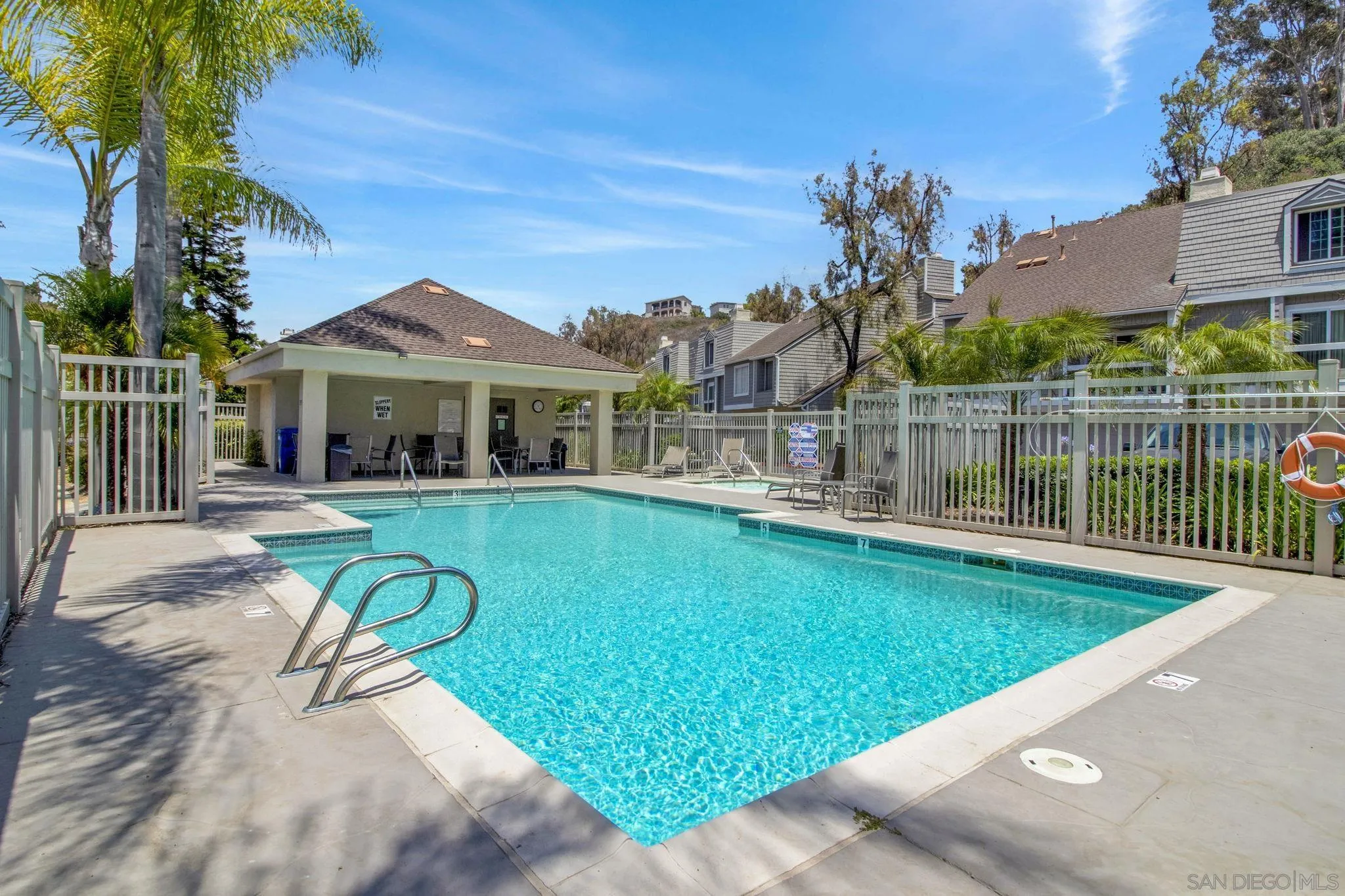 https://cdn.realtyfeed.com/cdn/127/260017387/a849f4e20a1bc0e0b63dfbea461b6780.webp