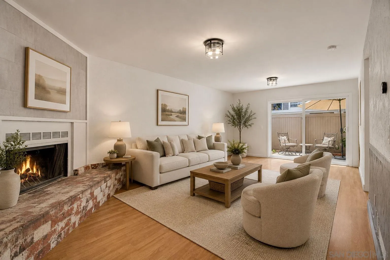 https://cdn.realtyfeed.com/cdn/127/260017387/dcbaec3e9d9d48fcd834df7ee4ecfdcc.webp