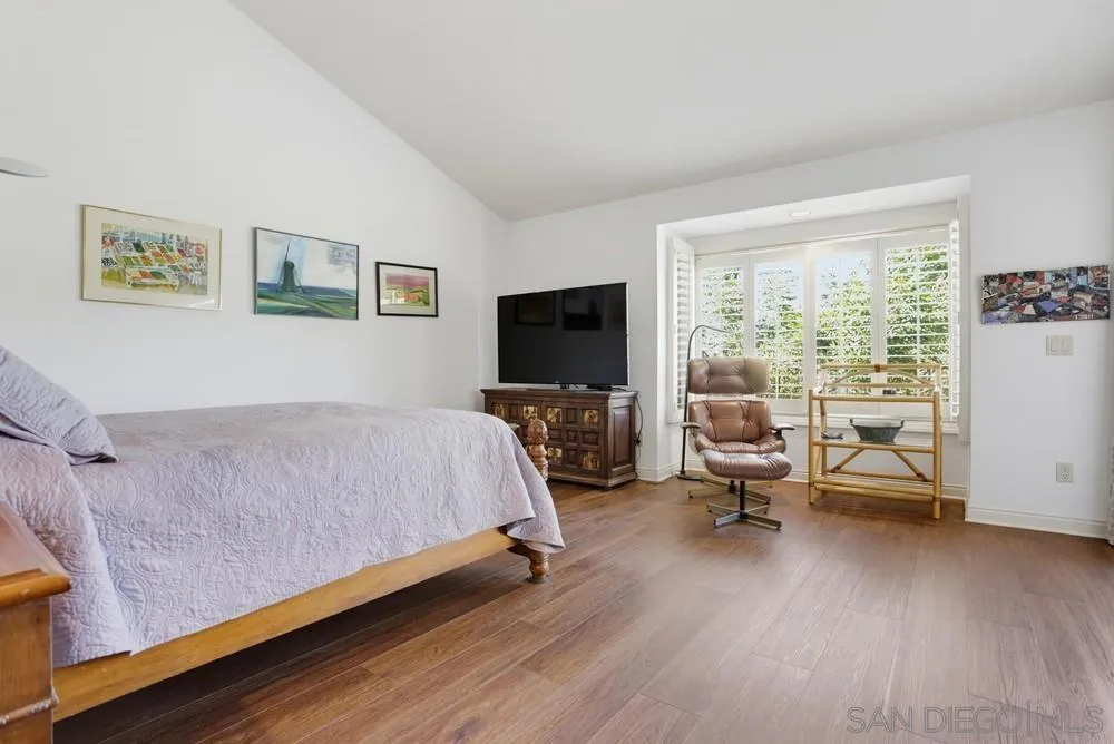 https://cdn.realtyfeed.com/cdn/127/260017392/6980185f9dbfd9bd729eb1a28f7ede6c.webp