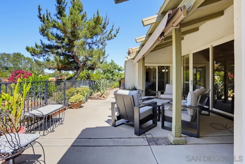 https://cdn.realtyfeed.com/cdn/127/260017392/8ec8eee9cefc5e5f7a4c8f5fd45e7a9b.webp