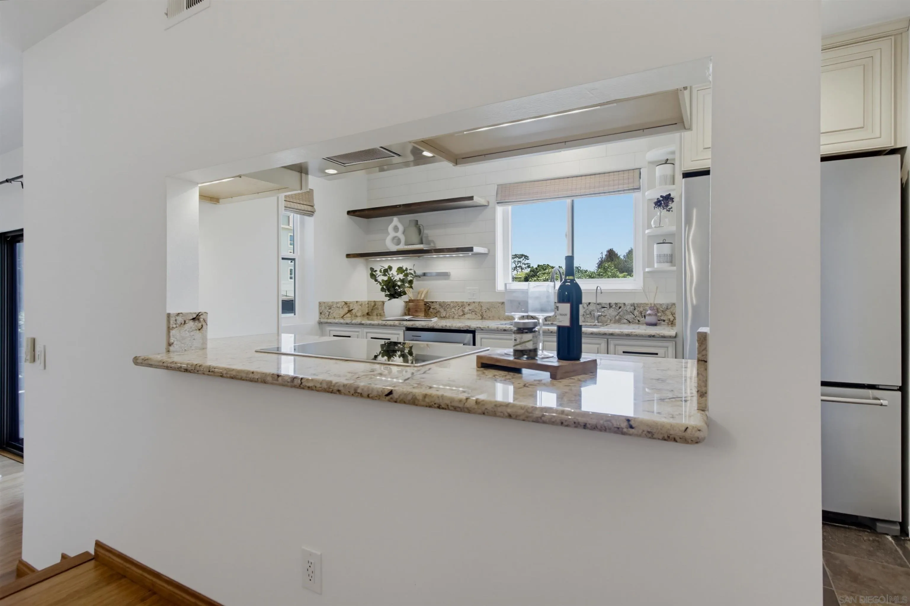 https://cdn.realtyfeed.com/cdn/127/260017394/01d2f33f9d0064025f37c61eb919e9e9.webp