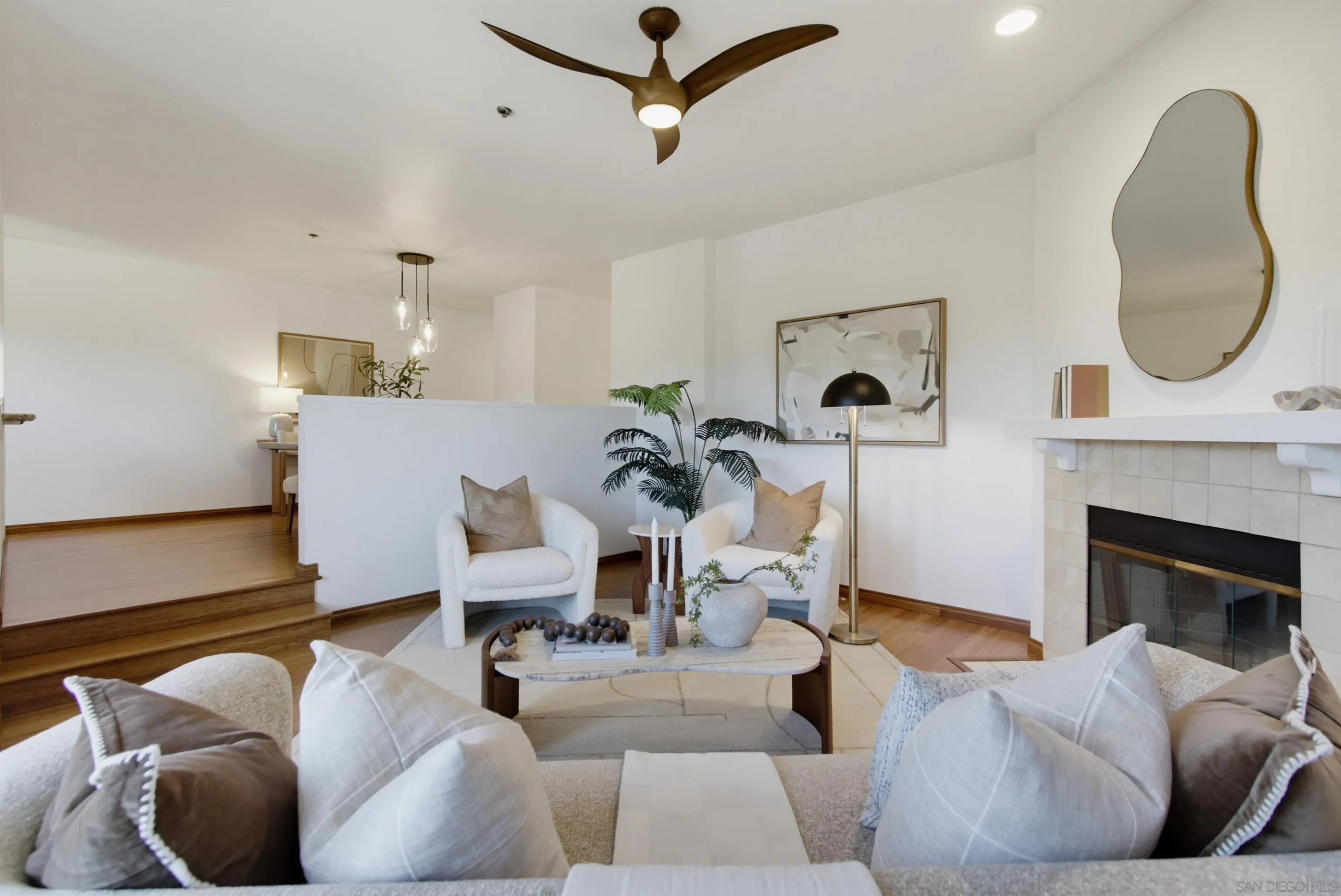 https://cdn.realtyfeed.com/cdn/127/260017394/99223a2bcb574d9de591bbae7425d998.webp